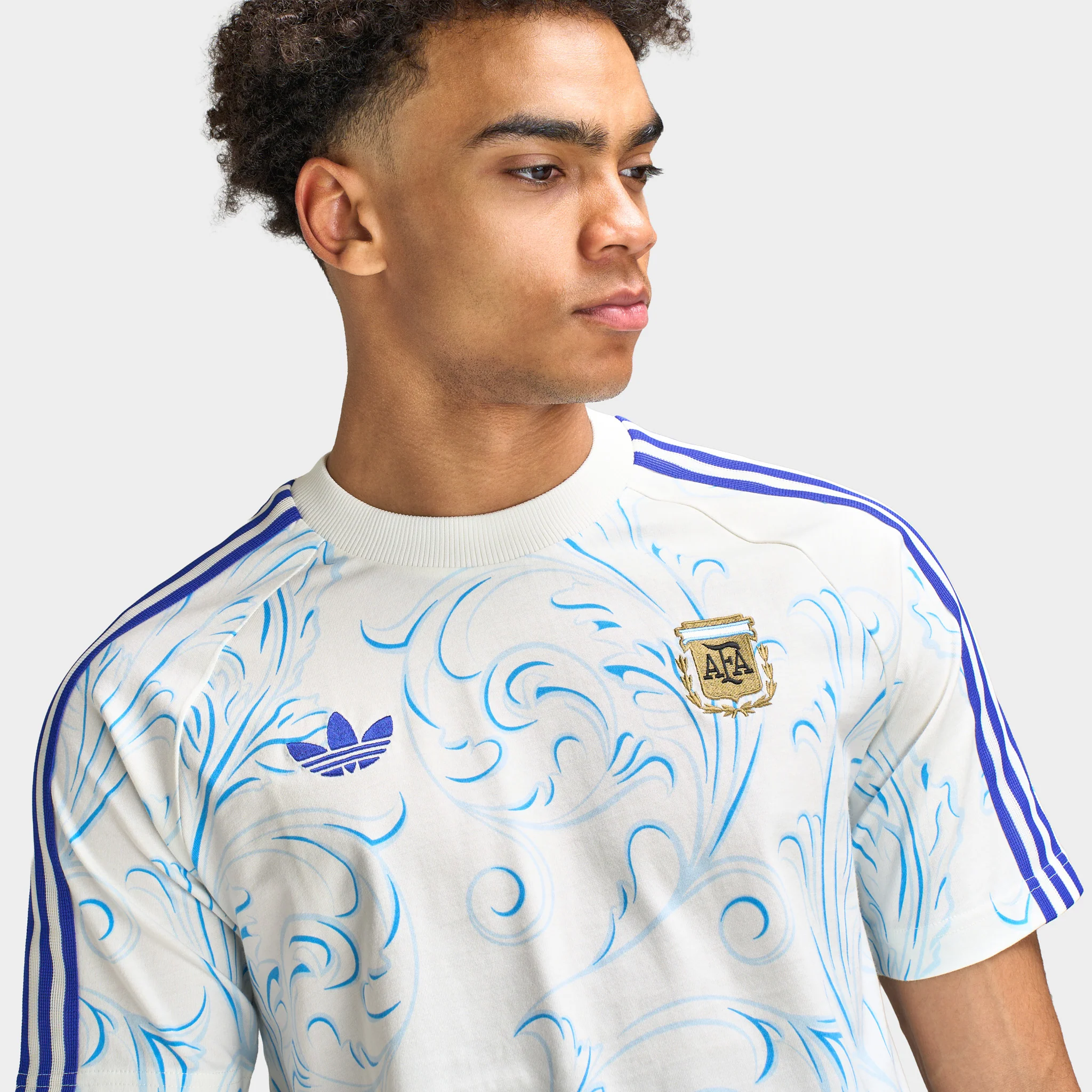 adidas Argentina Originals All Over Print T-Shirt / Off Whit - Image 3