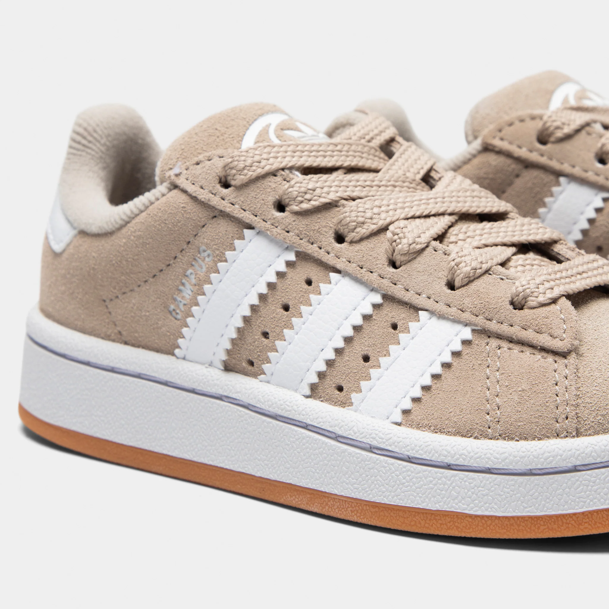 adidas Children's Campus 00s Wonder Beige / White - Gum - Image 3
