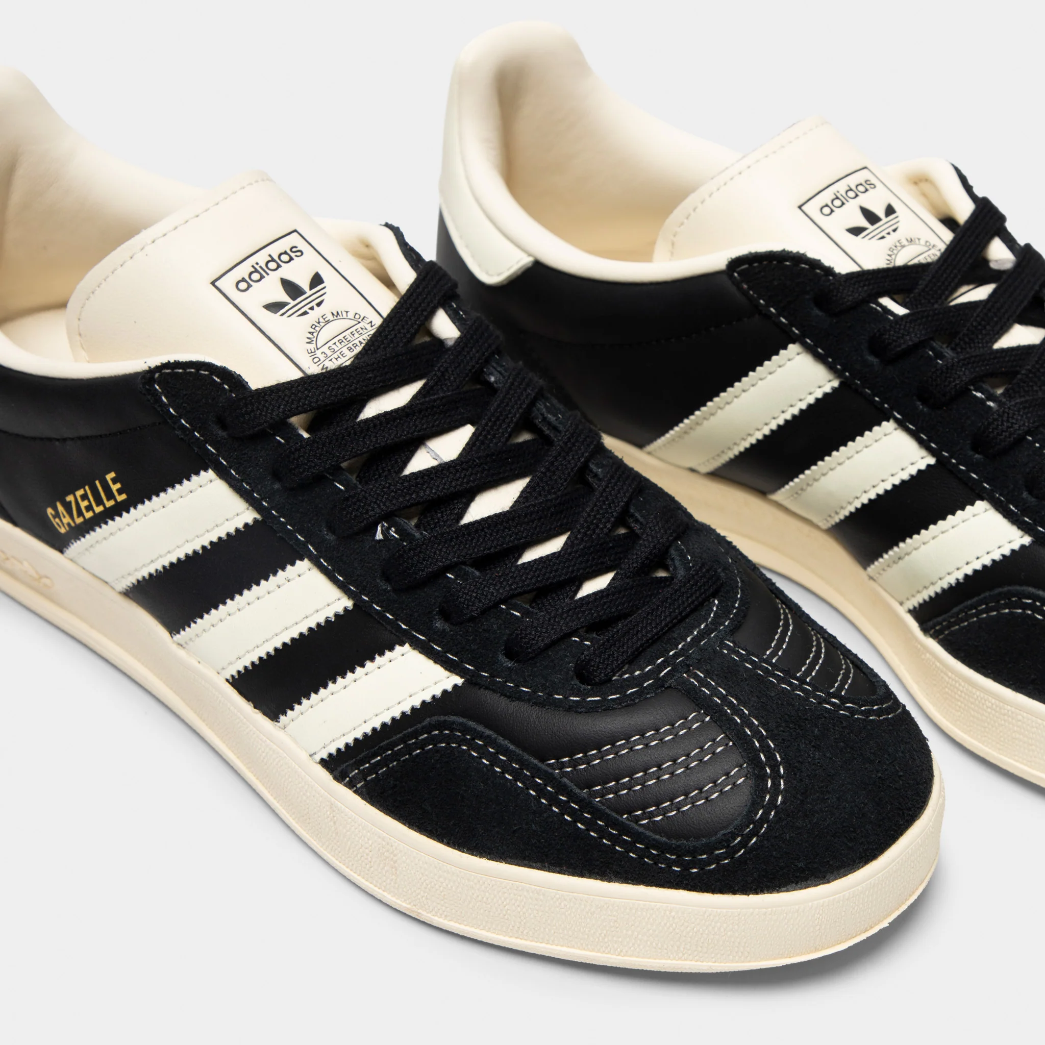 adidas Gazelle Indoor Black / White - Gold - Image 3