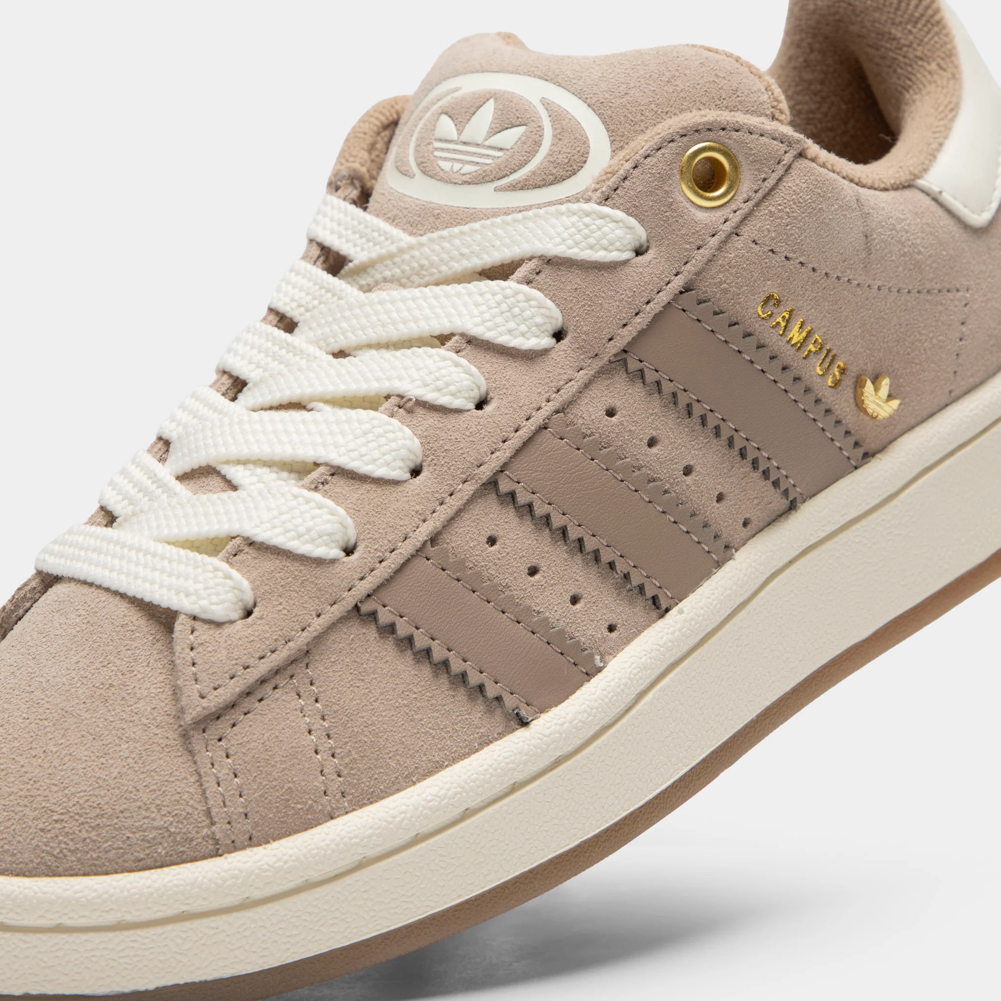 adidas Juniors' Campus 00s Trace Khaki / Chalky Brown - Off White - Image 3