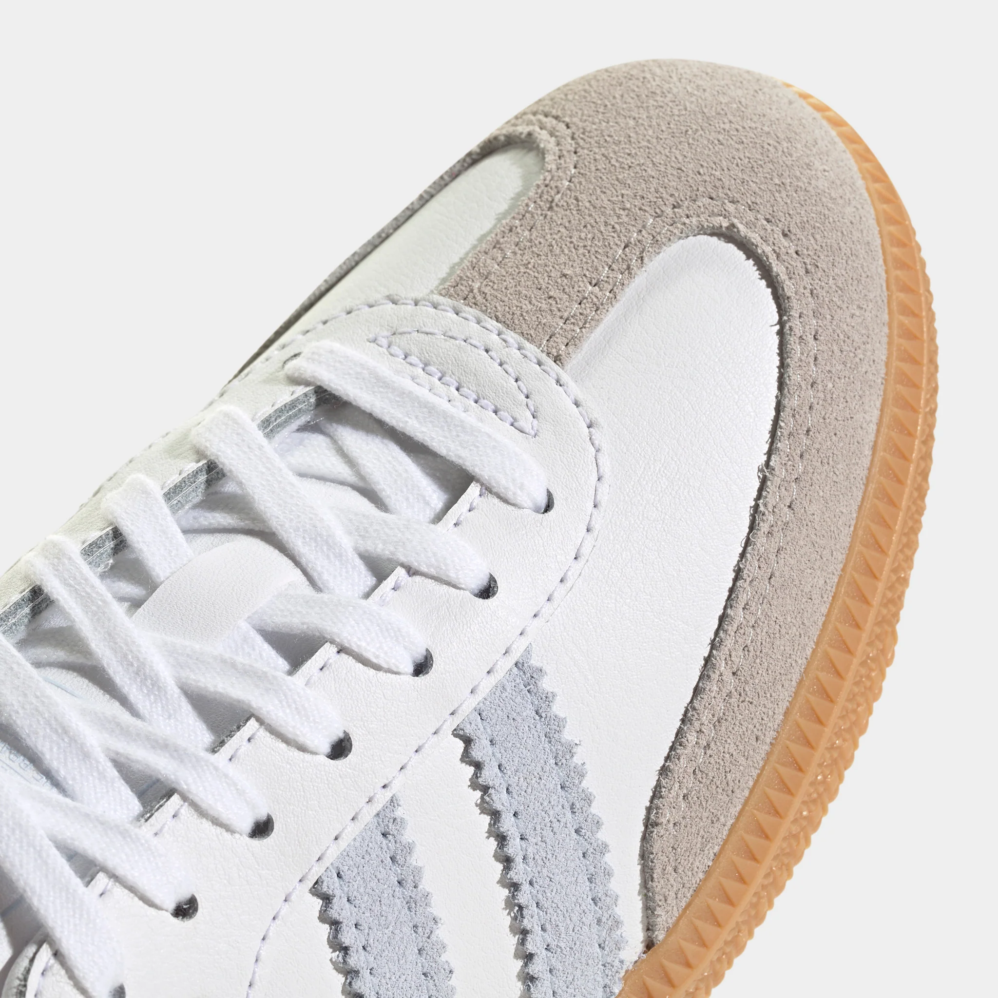 adidas Juniors' Samba White / Crystal Sky - Gum - Image 4