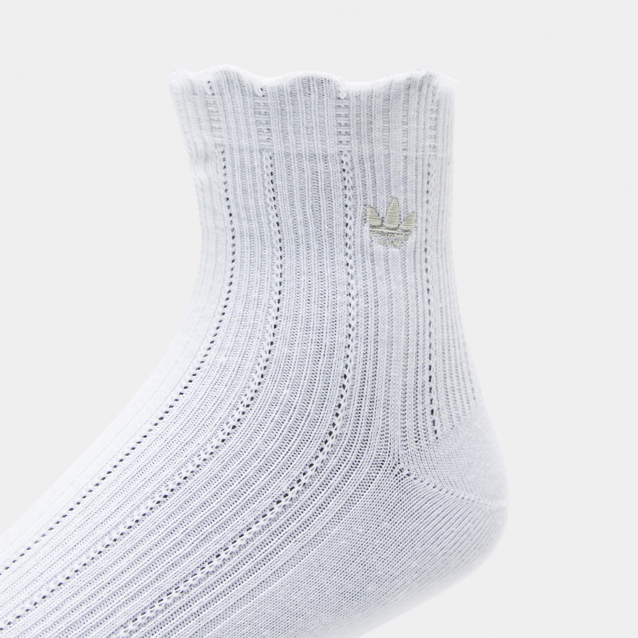 adidas Originals Ruffle Quarter Socks (3P) Grey/White-Green - Image 8