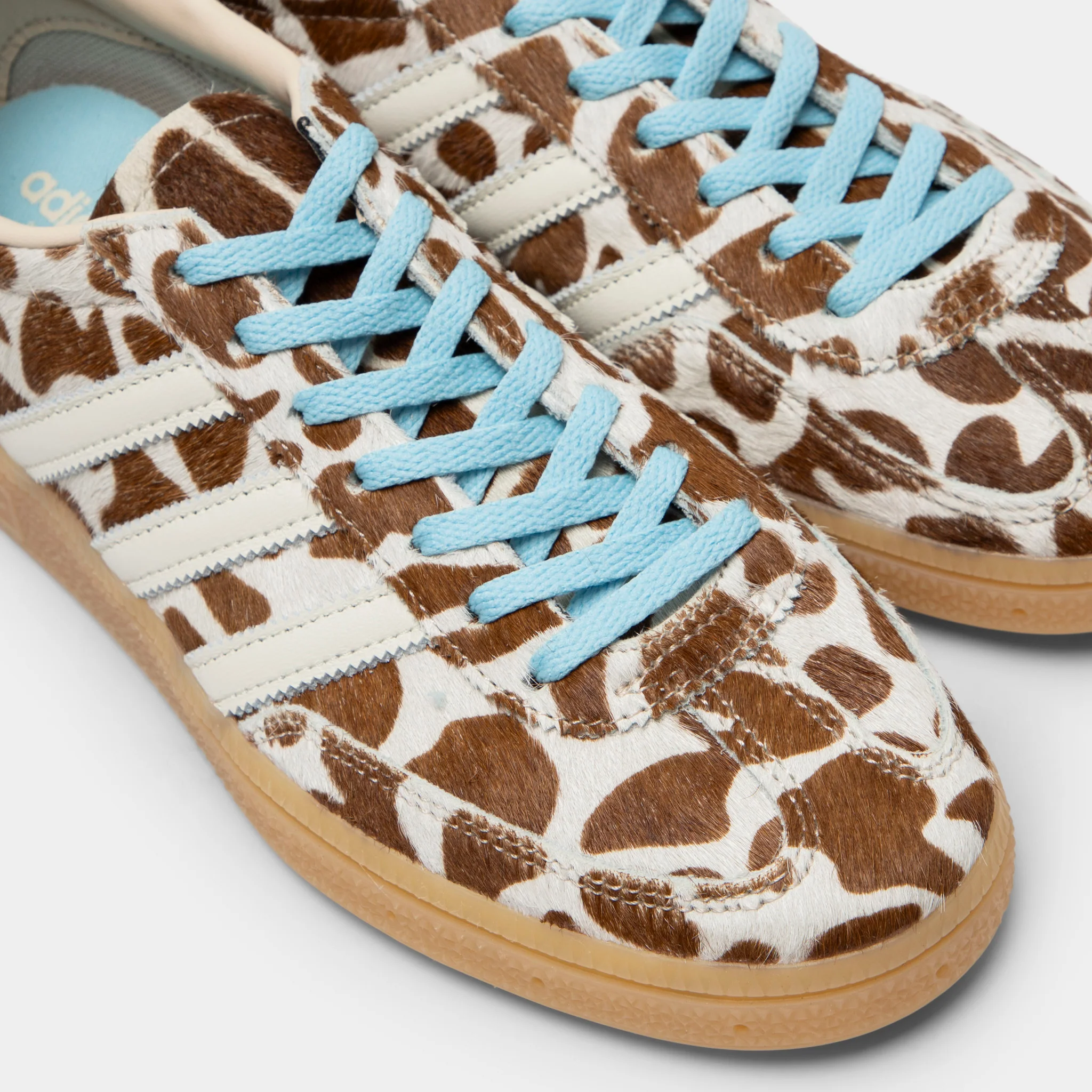 adidas Originals Women's Handball Spezial Crystal Linen / Ivory / Icey Blue - Image 5