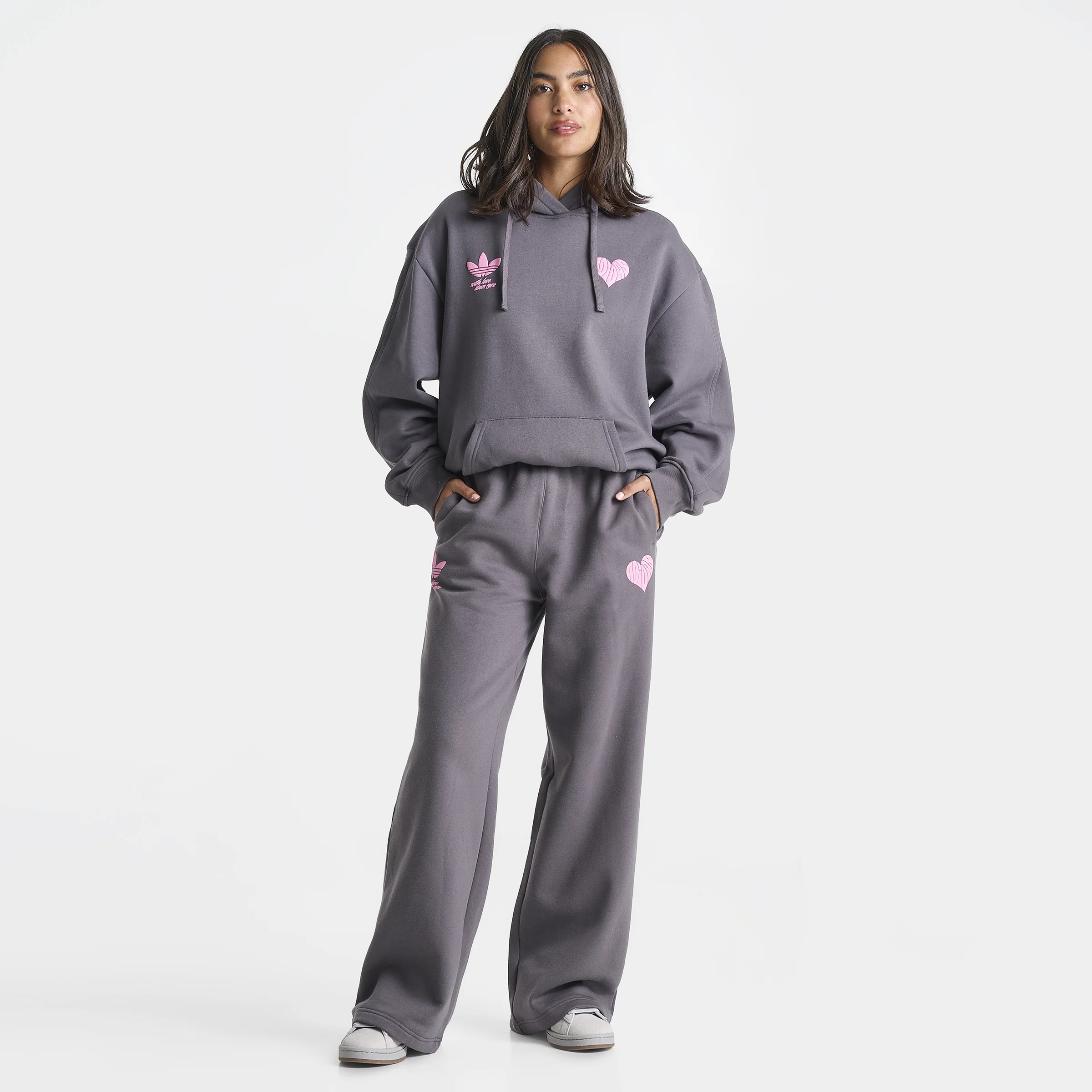 adidas Women's Bubble Heart Wide Leg Pants / Grey Fife - Image 6