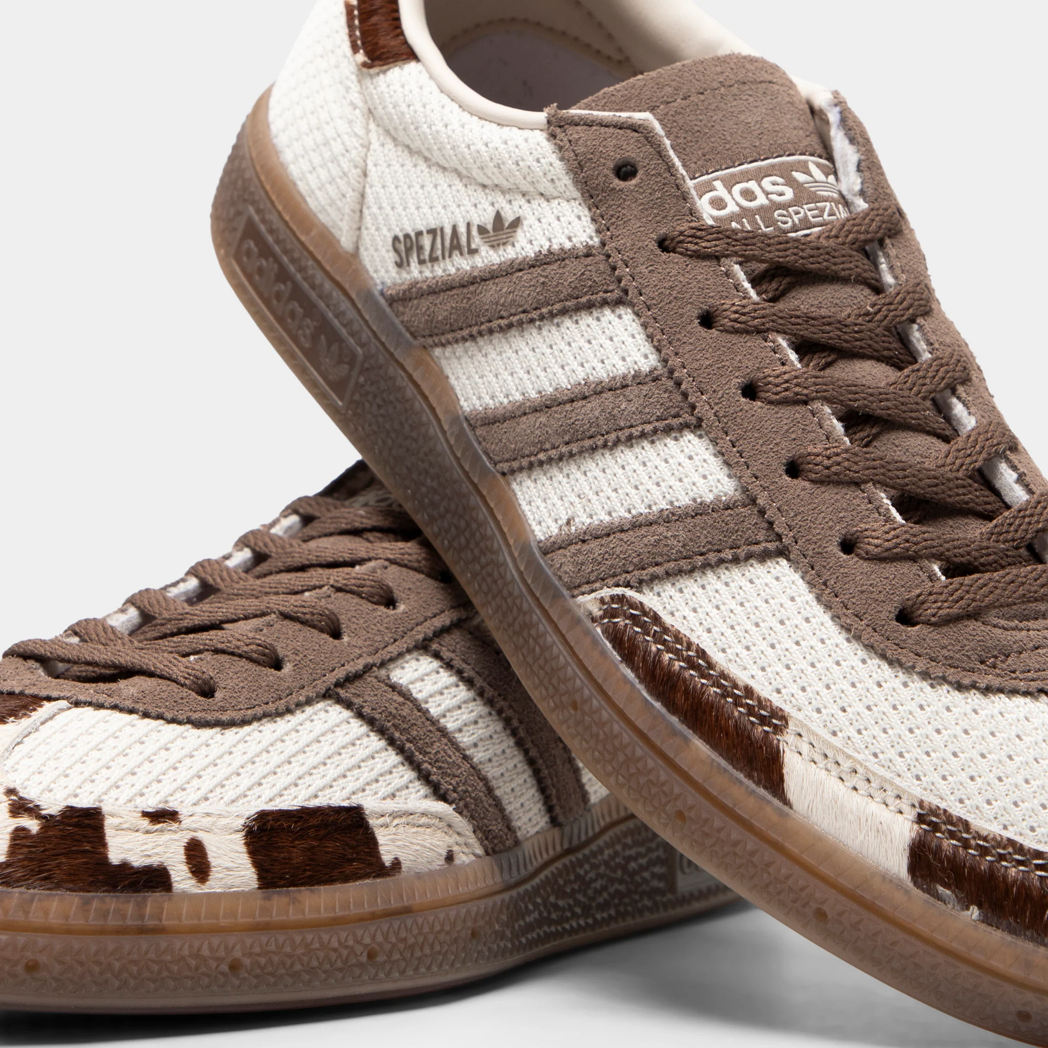 adidas Women's Handball Spezial Cream White / Earth Strata - Gum - Image 3