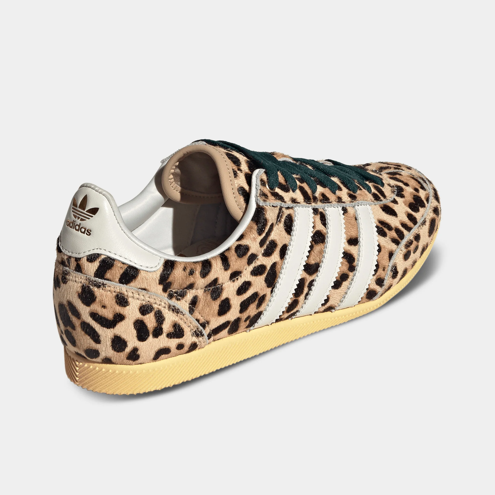 adidas Women's Japan Magic Beige / Ivory - Aurora Ivy - Image 3
