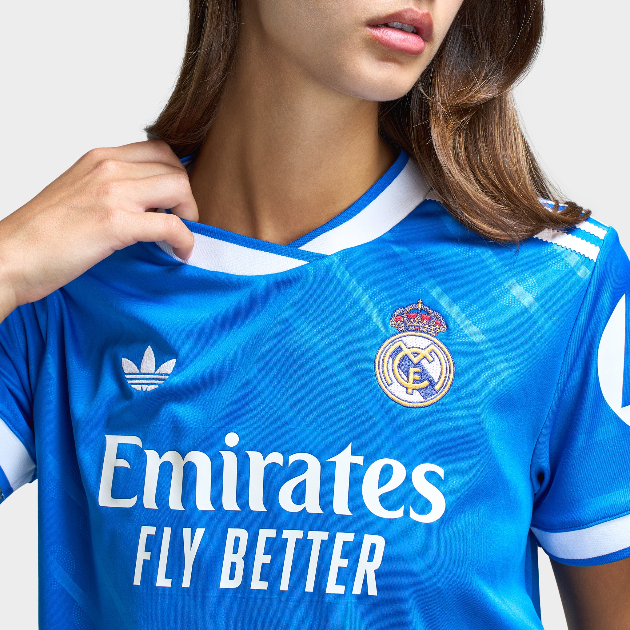 adidas Women's Real Madrid 25/26 3rd Cropped Jersey / Bluebird - Image 4