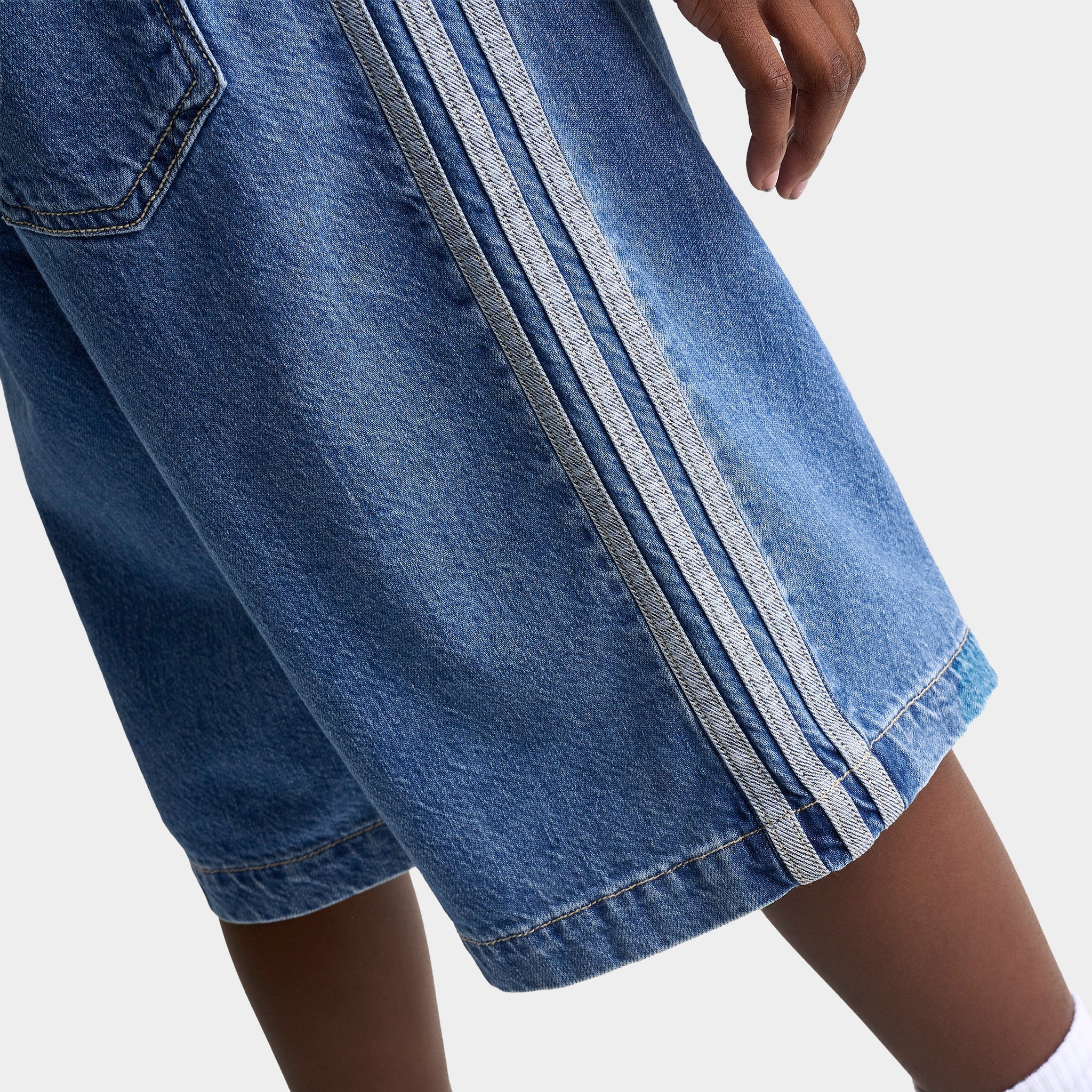 adidas Juniors' Denim Shorts / Vintage Blue - Image 4