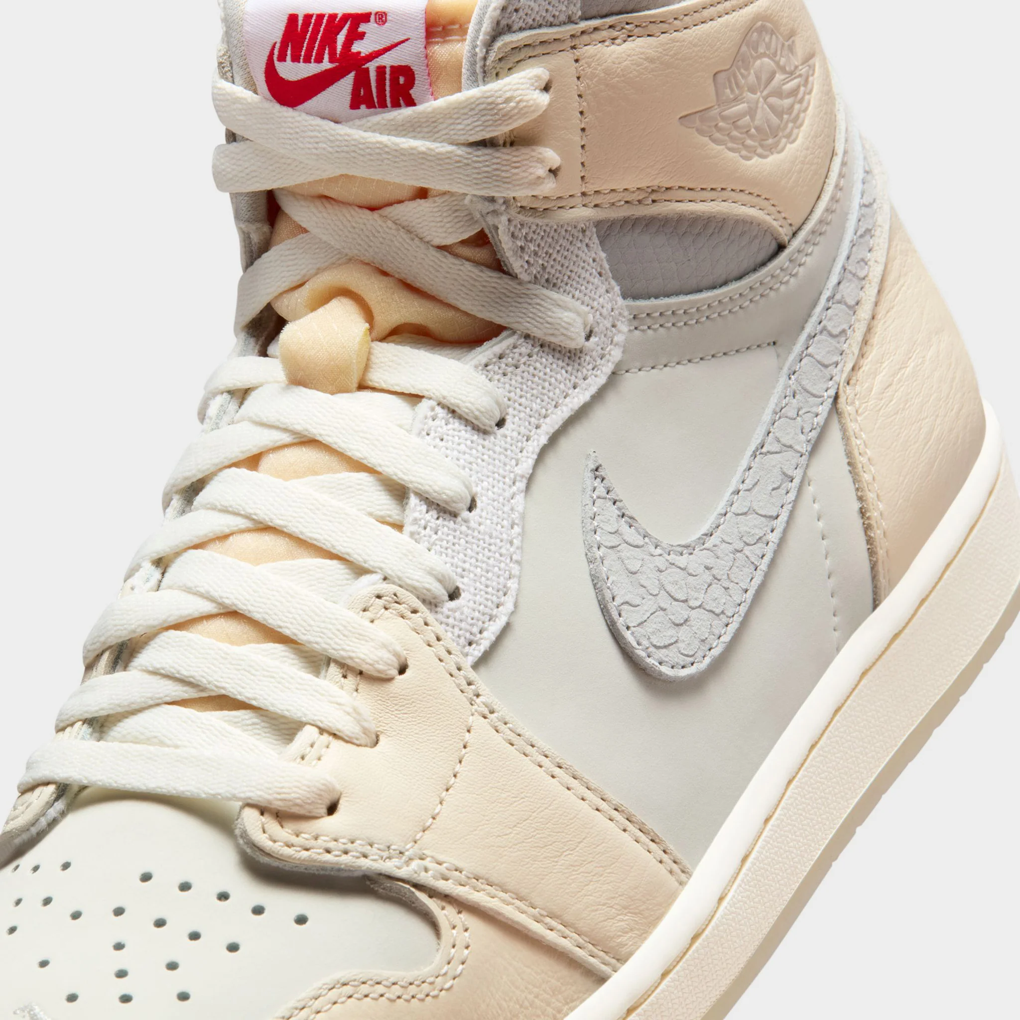 Air Jordan 1 High OG Sail / University Red - Image 3