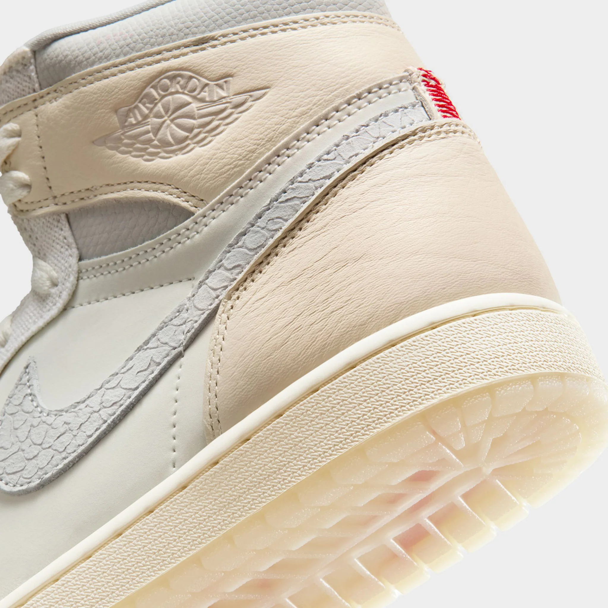 Air Jordan 1 High OG Sail / University Red - Image 4