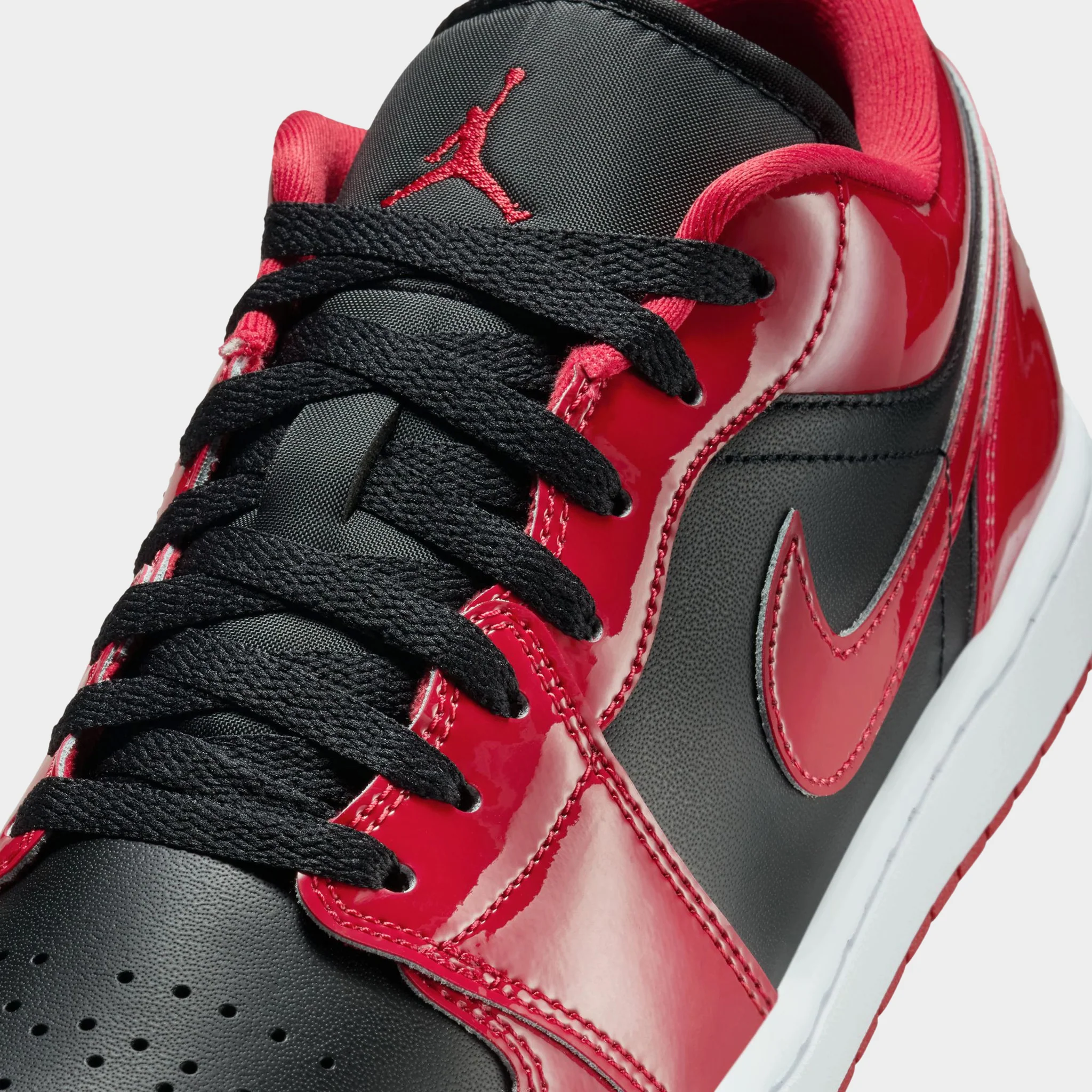 Air Jordan 1 Low Black / White / Red - Image 3
