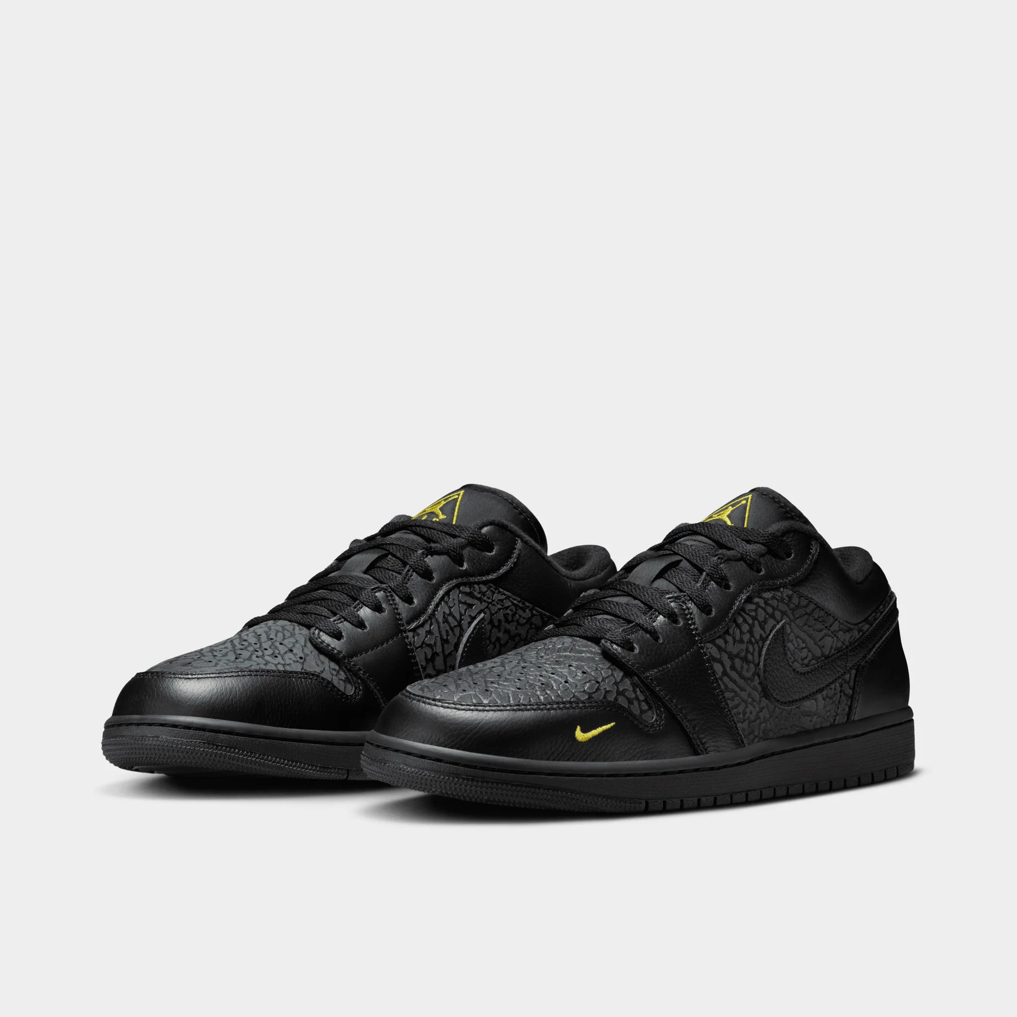 Air Jordan 1 Low SE Black / Yellow - Image 2