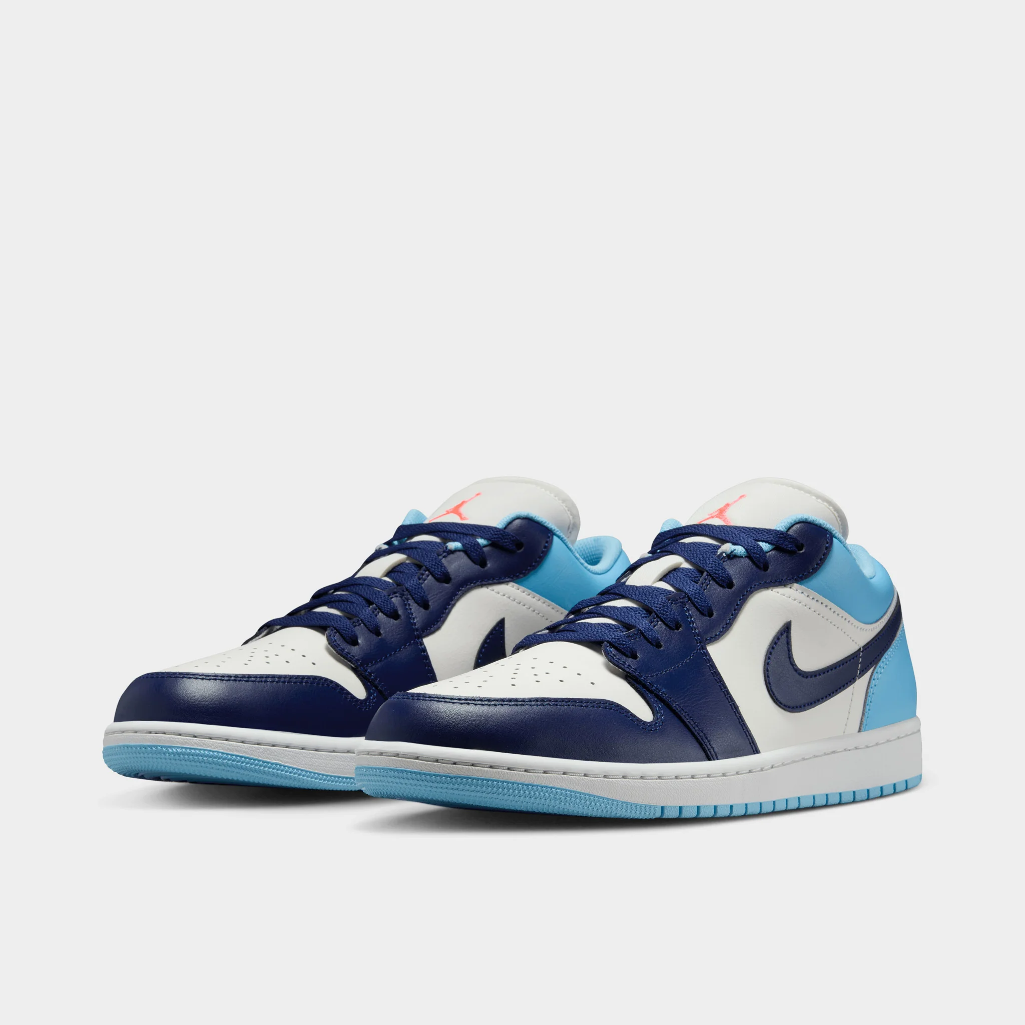 Air Jordan 1 Low White / Blue / Navy - Image 2