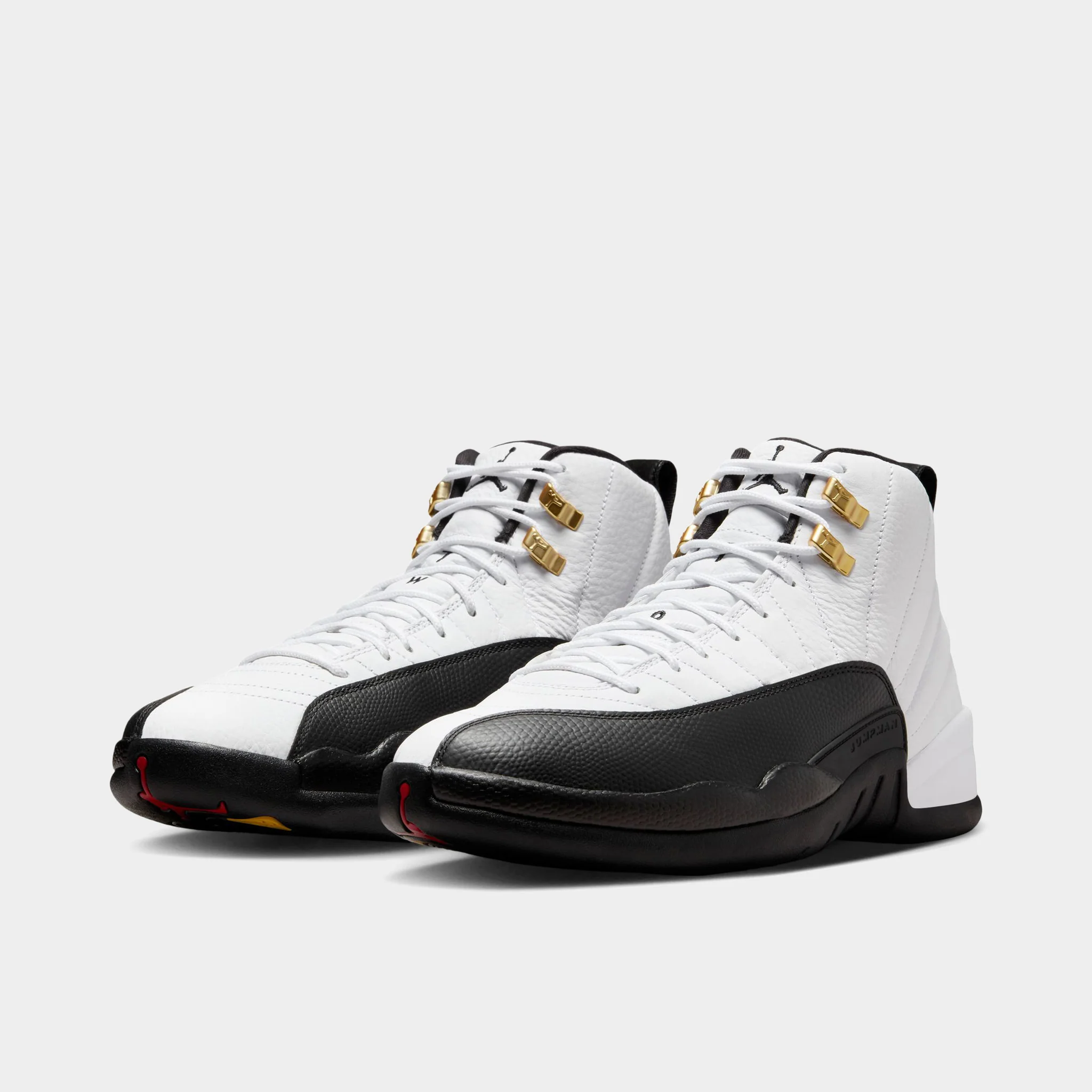Air Jordan Retro 12 White / Black / Gold - Image 2