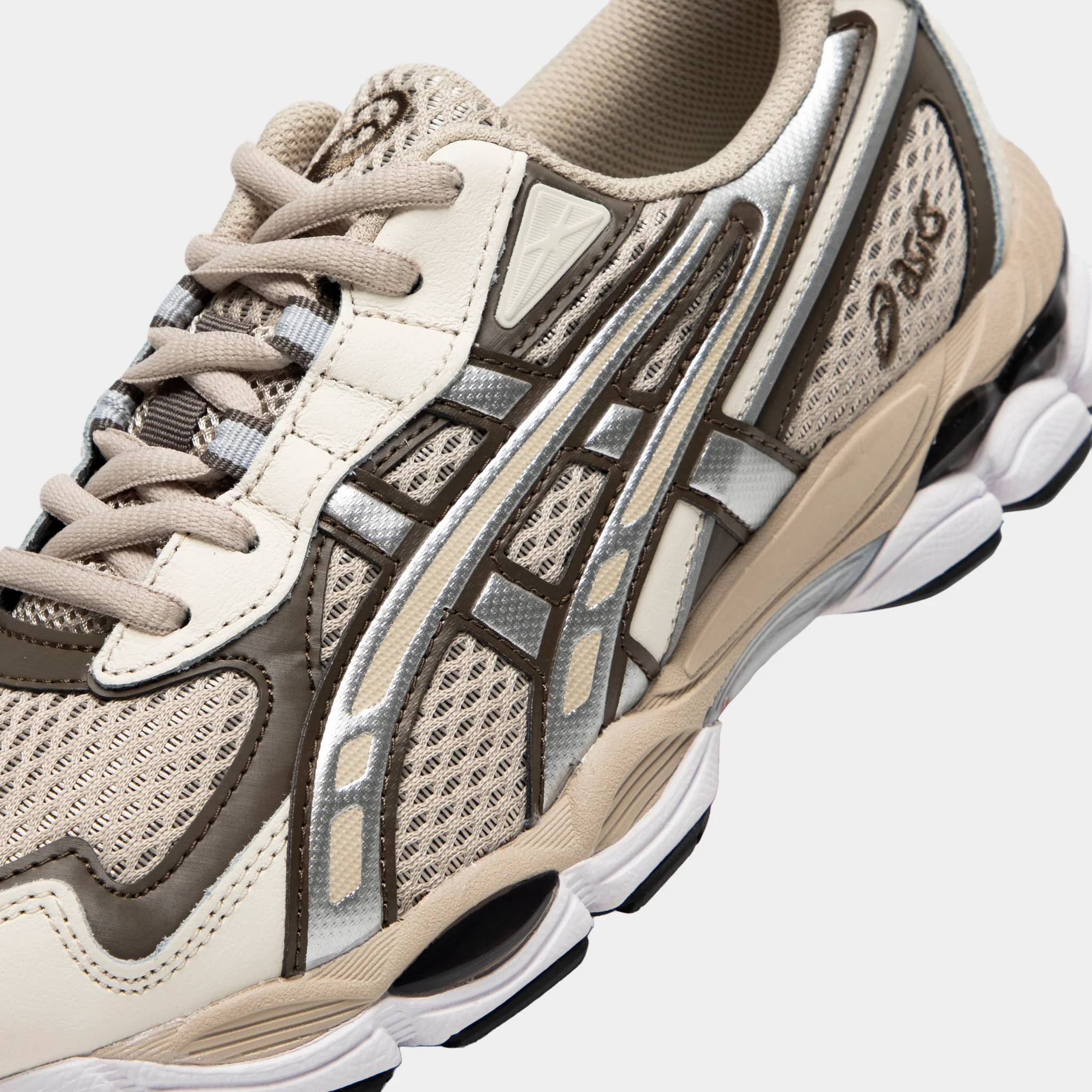 ASICS GEL-NYC 2055 Feather Grey / Sepia Brown - Image 3