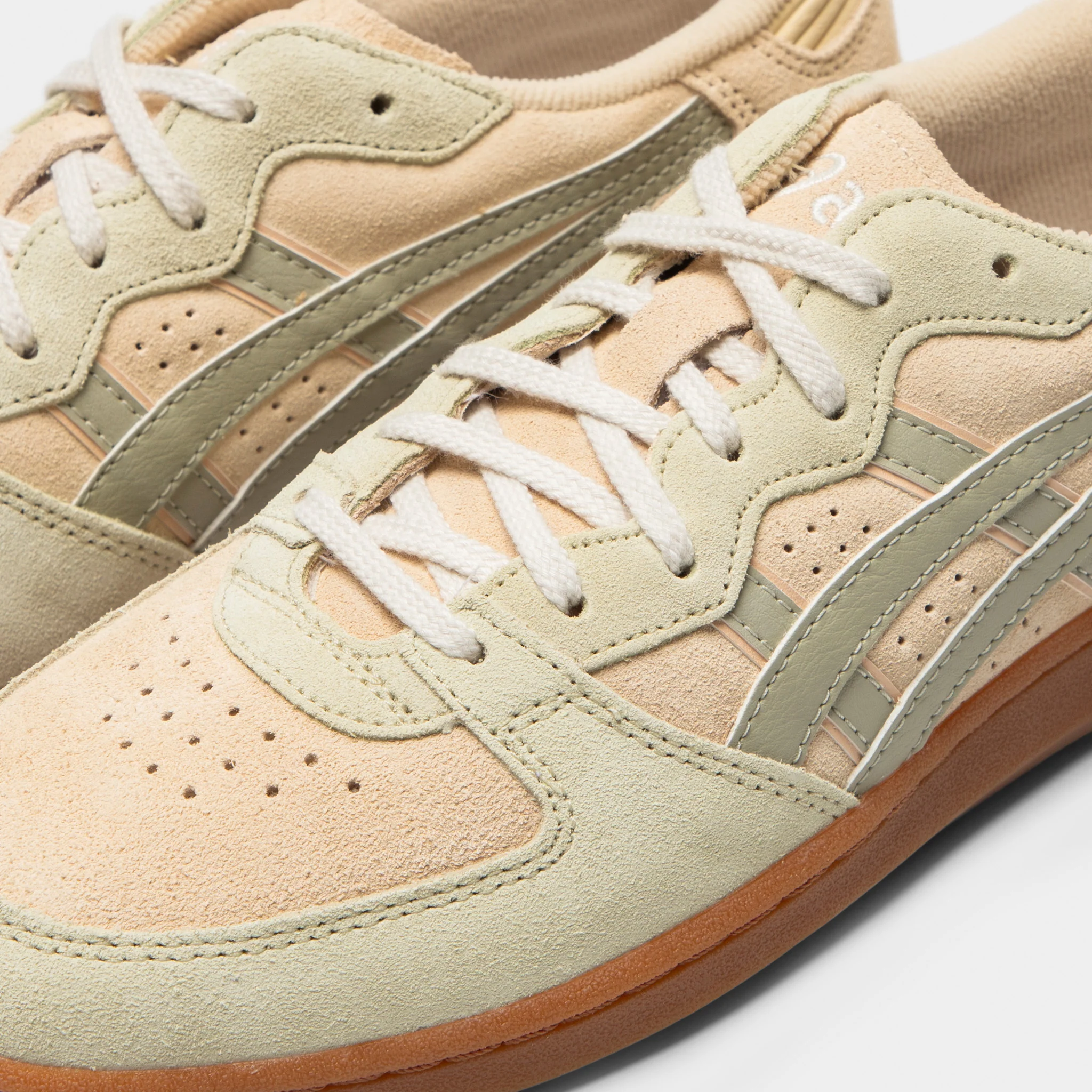 ASICS Skyhand Cream / Light Green - Gum - Image 3