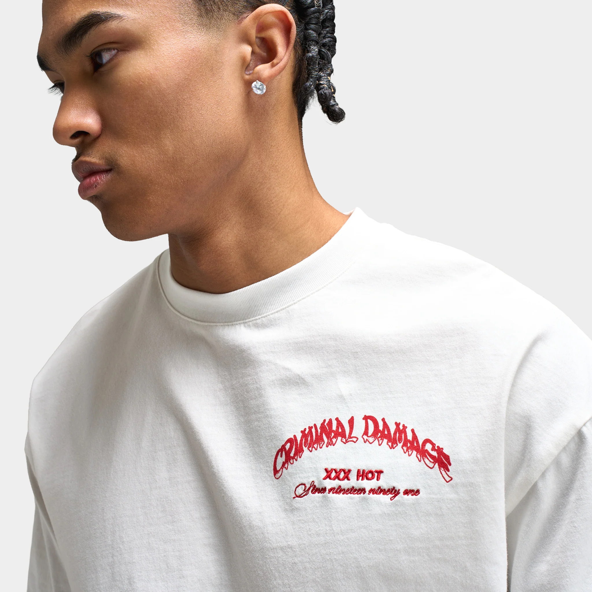 Criminal Damage Hot Wings T-shirt / Ecru / Red - Image 4