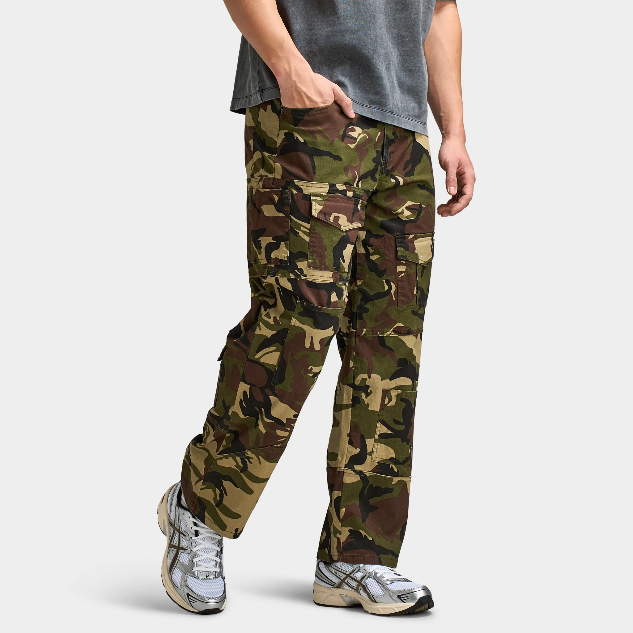 Criminal Damage Sacramento Cargo Pant / Camo - Image 3