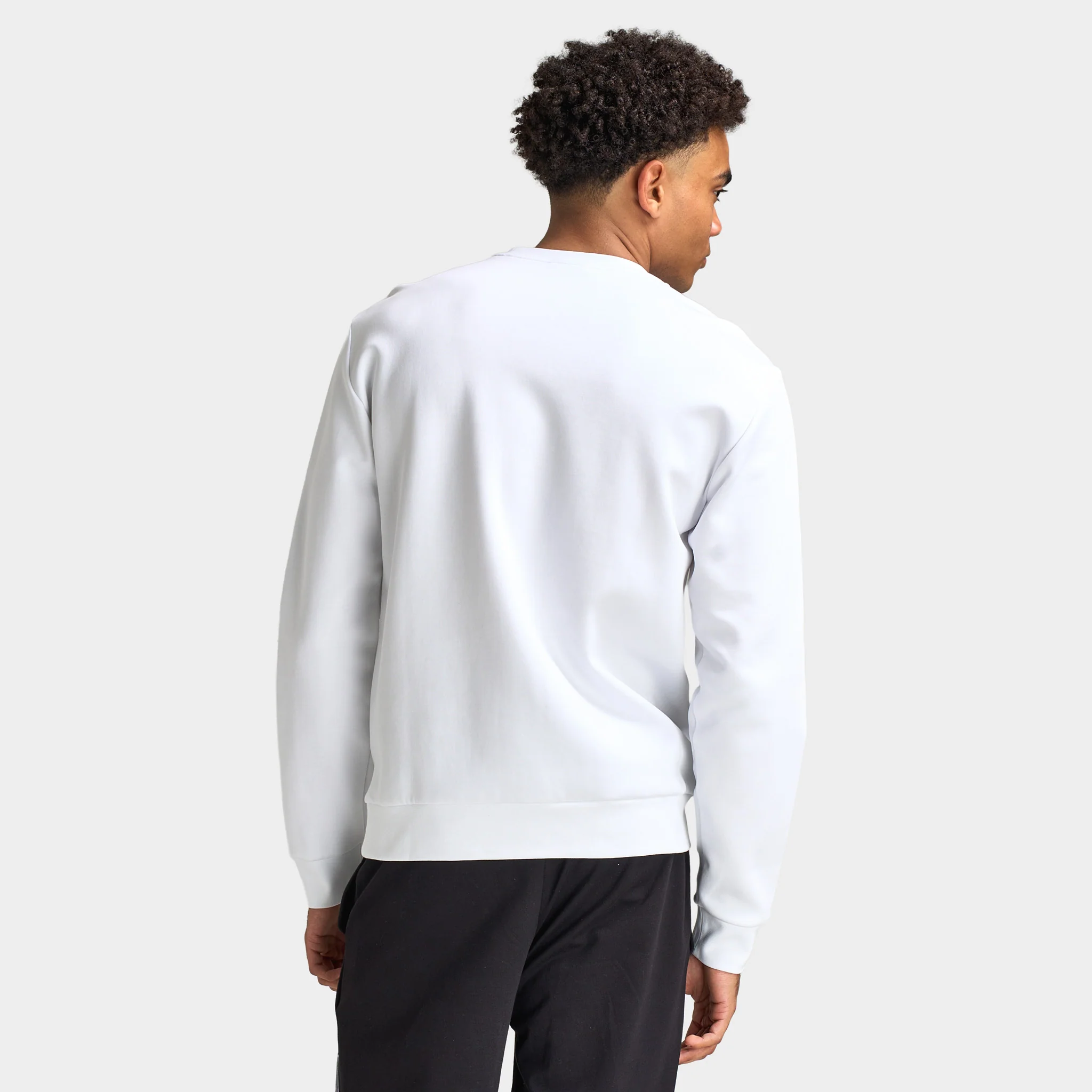 EA7 Gold Chest Logo Crew / White - Image 2