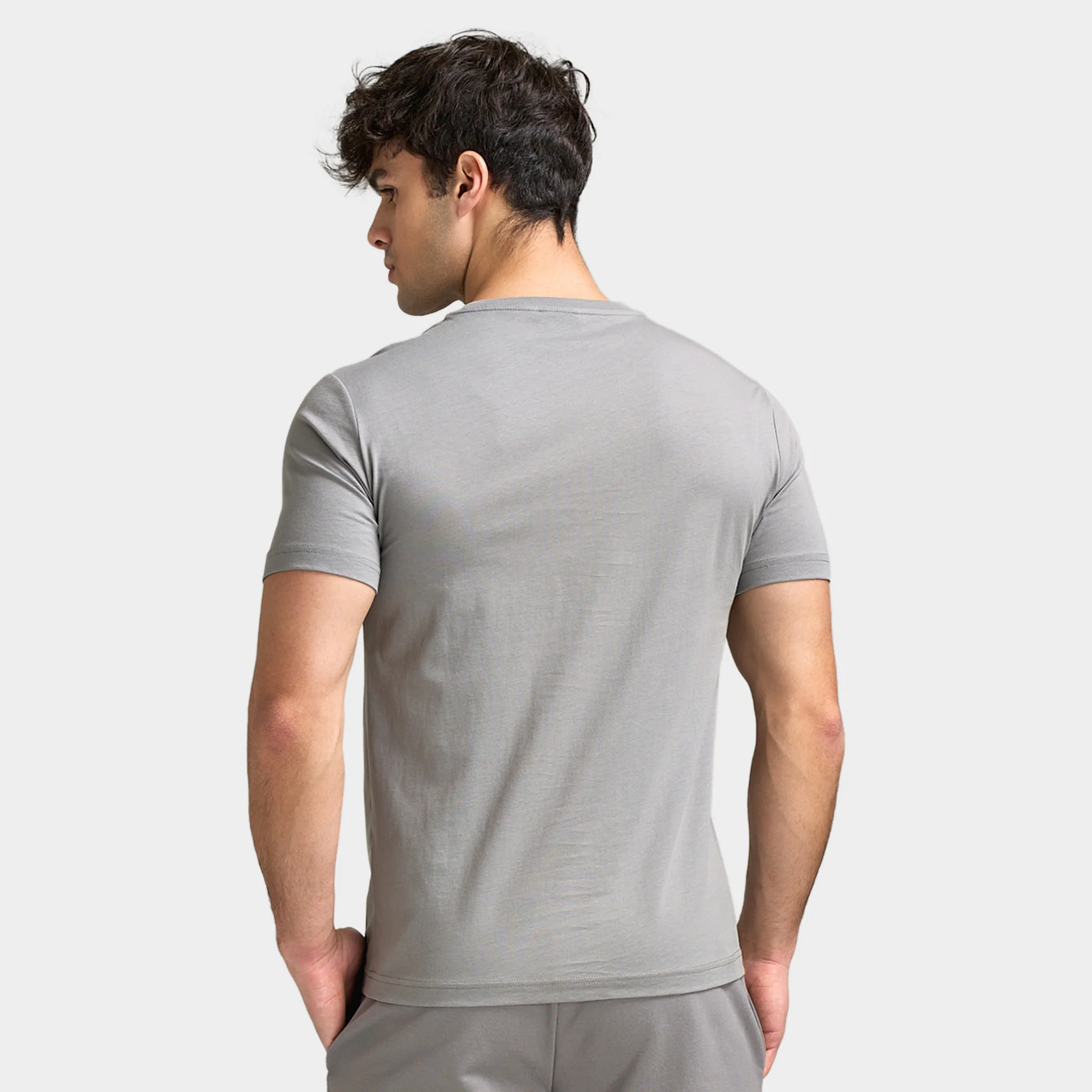 EA7 Gold Chest Logo Tee / Grey - Image 2