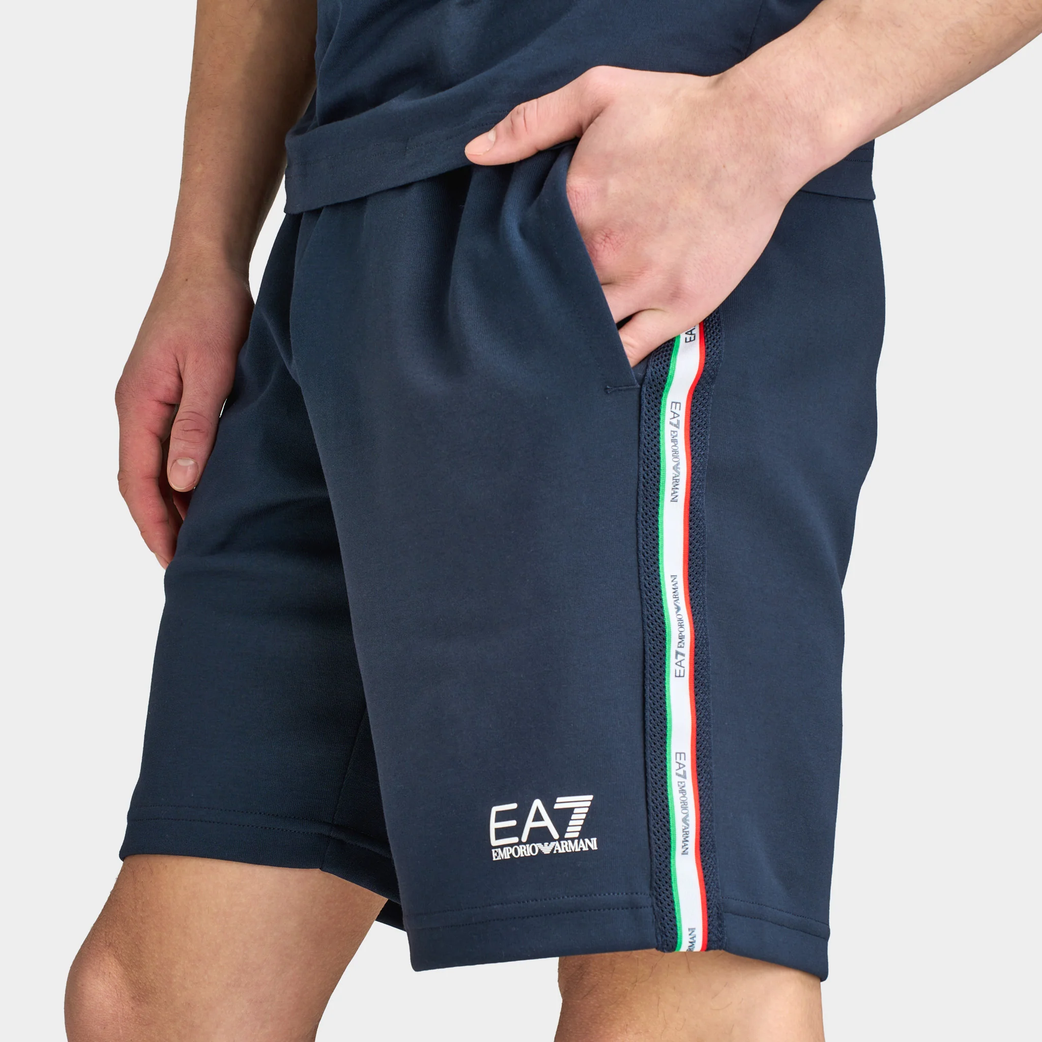 EA7 Italian Spirit Shorts / Black - Image 5