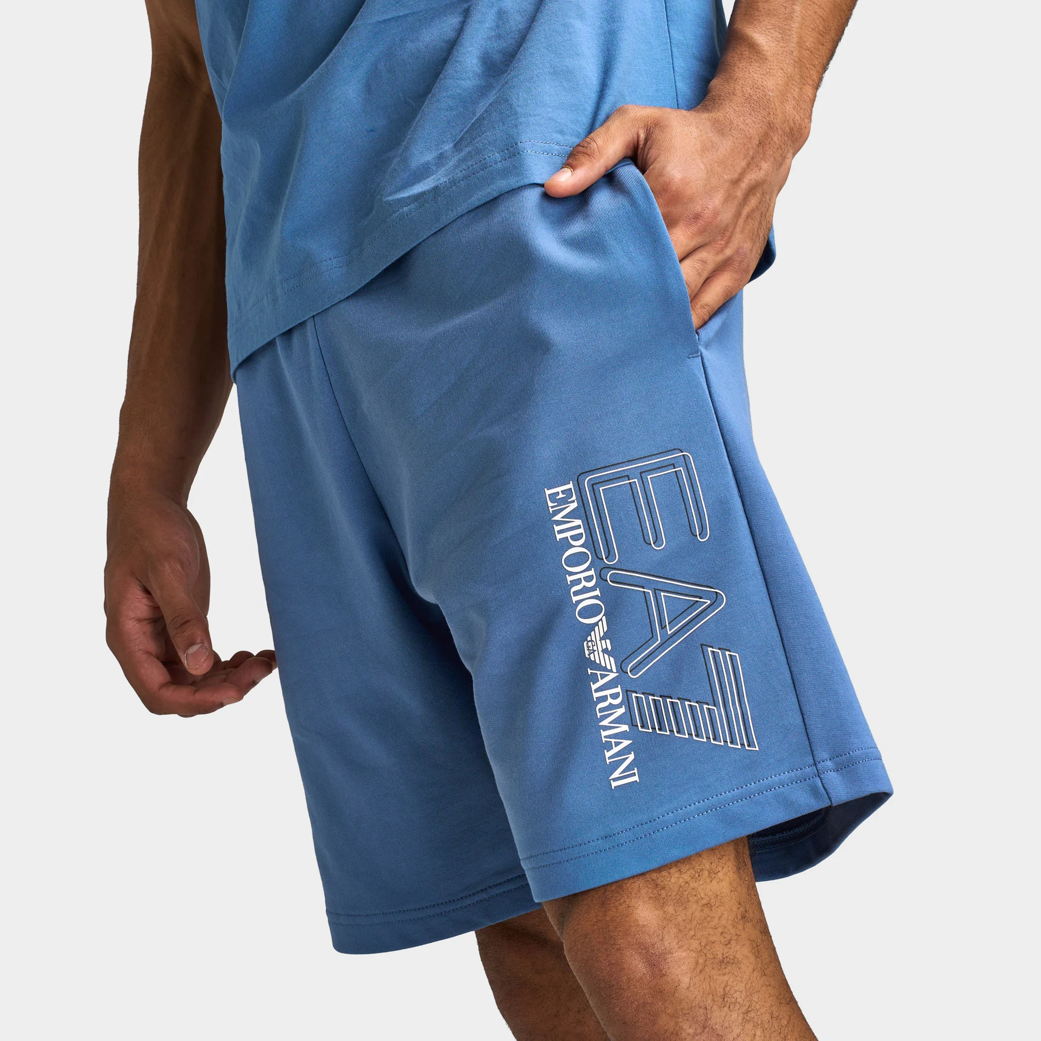 EA7 Train Visibility Men's Shorts / Light Blue - Image 5