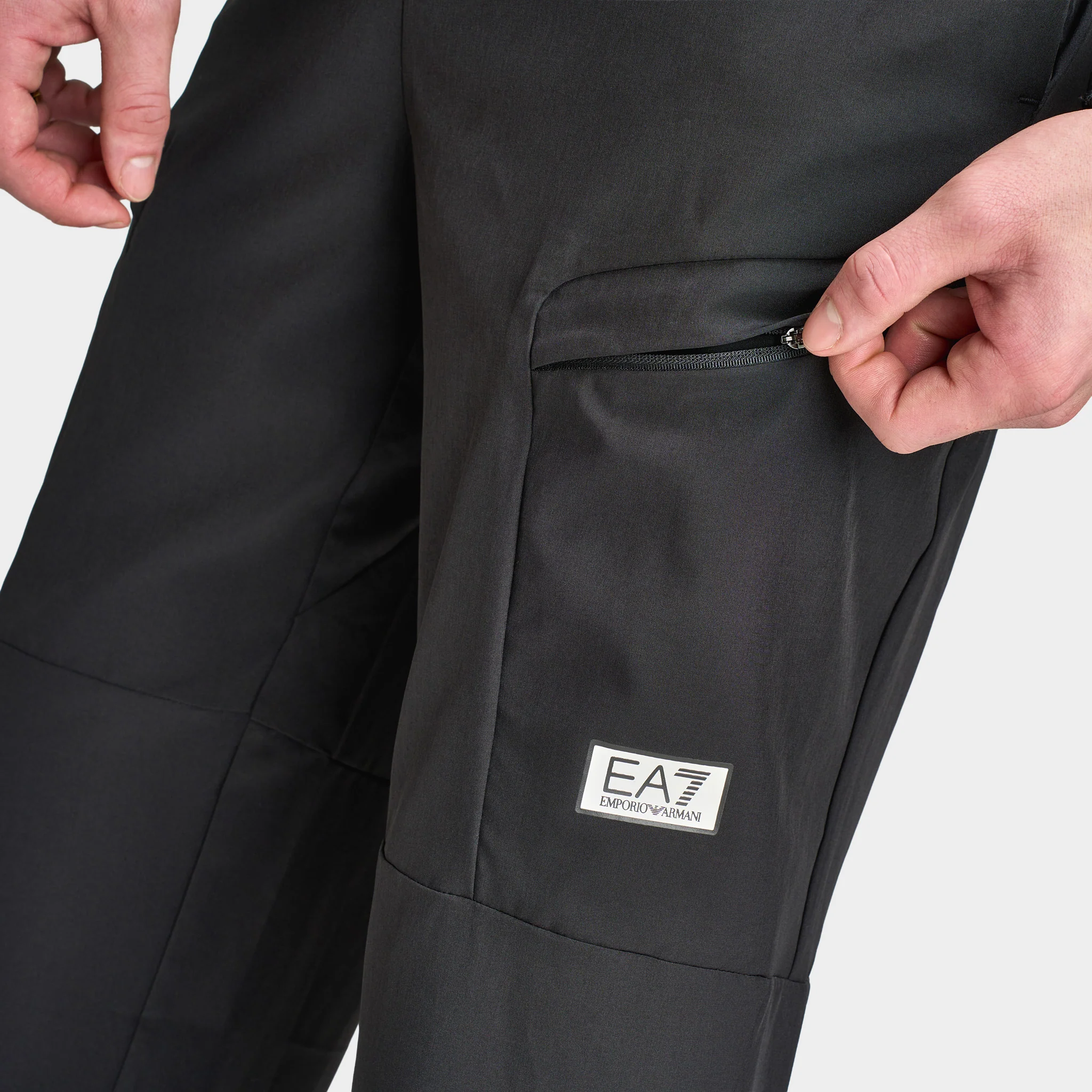 EA7 Ventus Pants / Black - Image 4