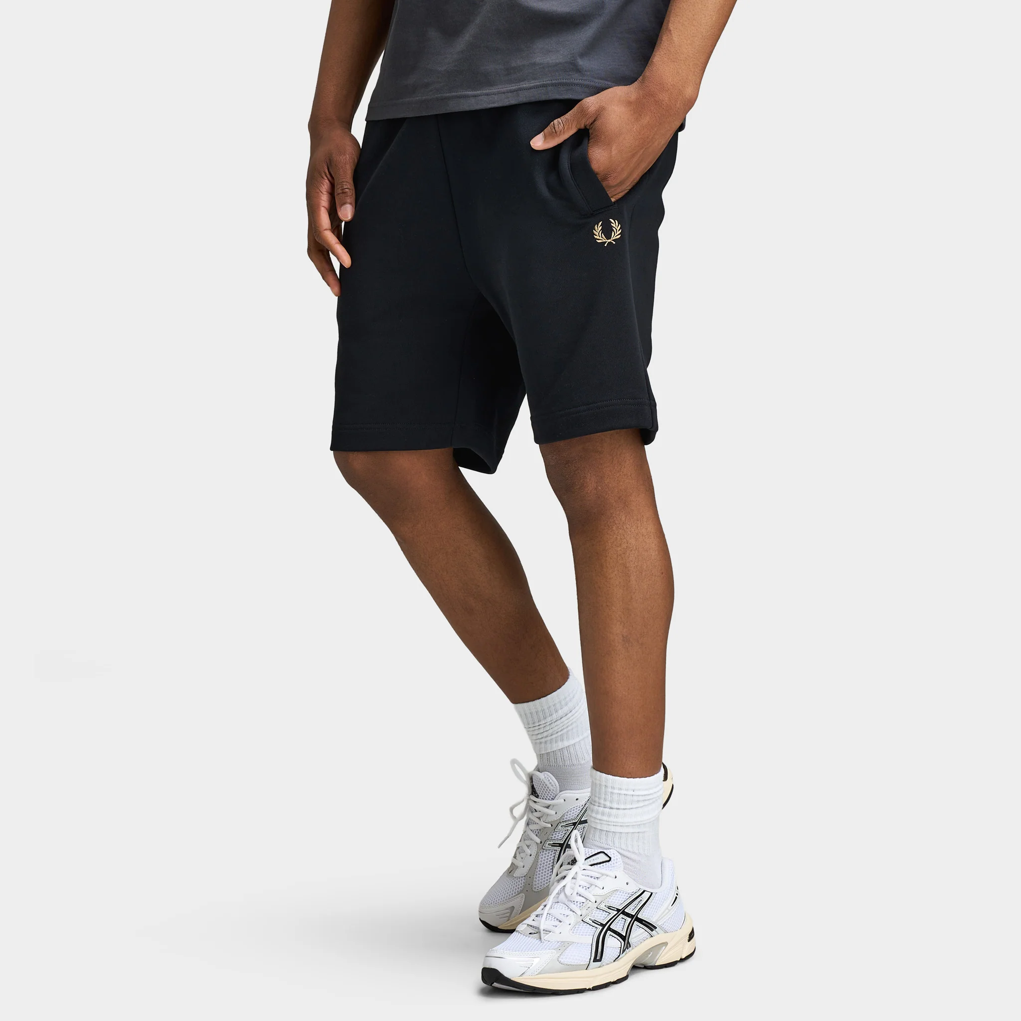 Fred Perry Classic Sweat Short Black / Warm Stone - Image 2