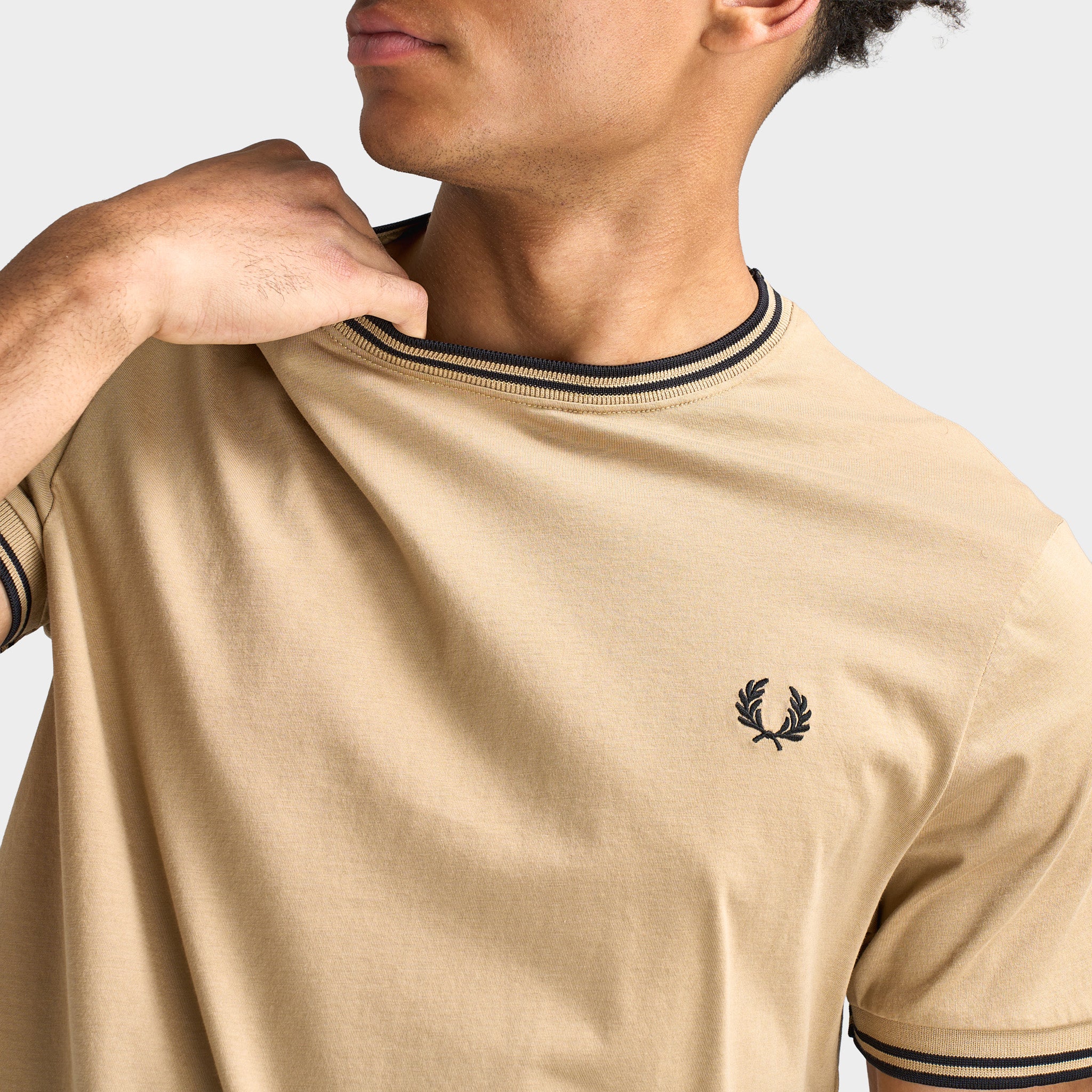 Fred Perry Twin Tipped T-Shirt Warm Stone / Black - Image 3