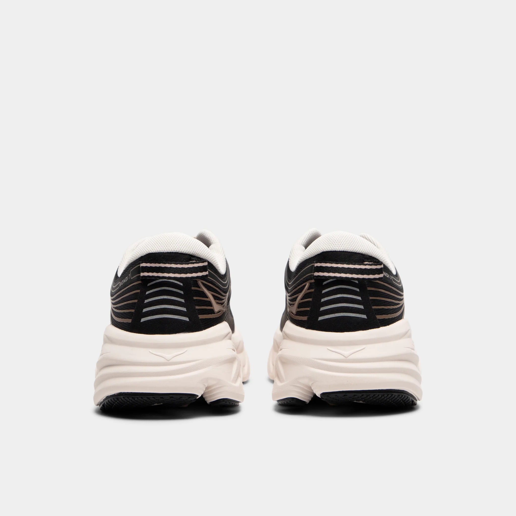 Hoka Women's Bondi 7 Black / Rose Cream - Image 4