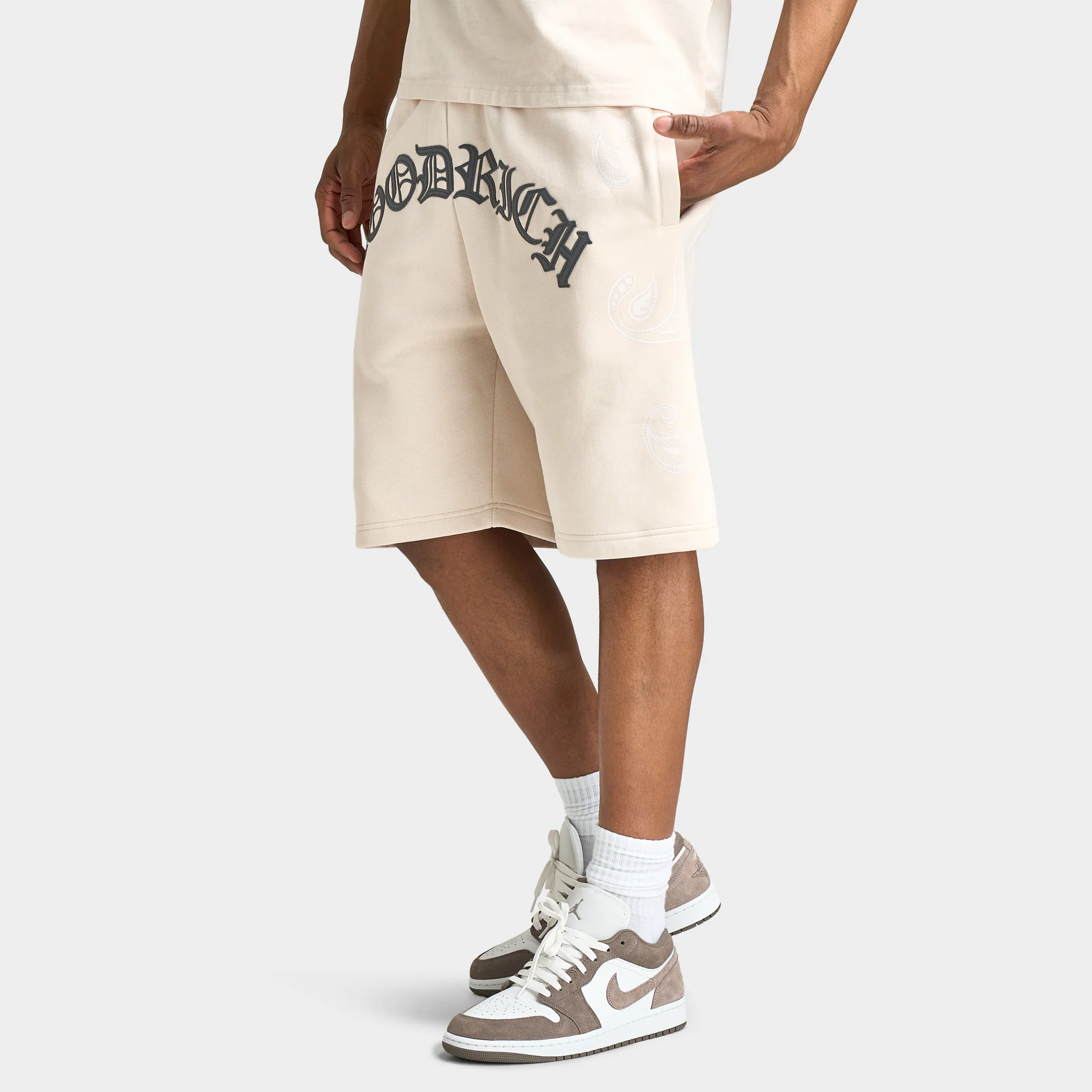 Hoodrich Inkline Oversized Shorts / Oat Milk - Image 2