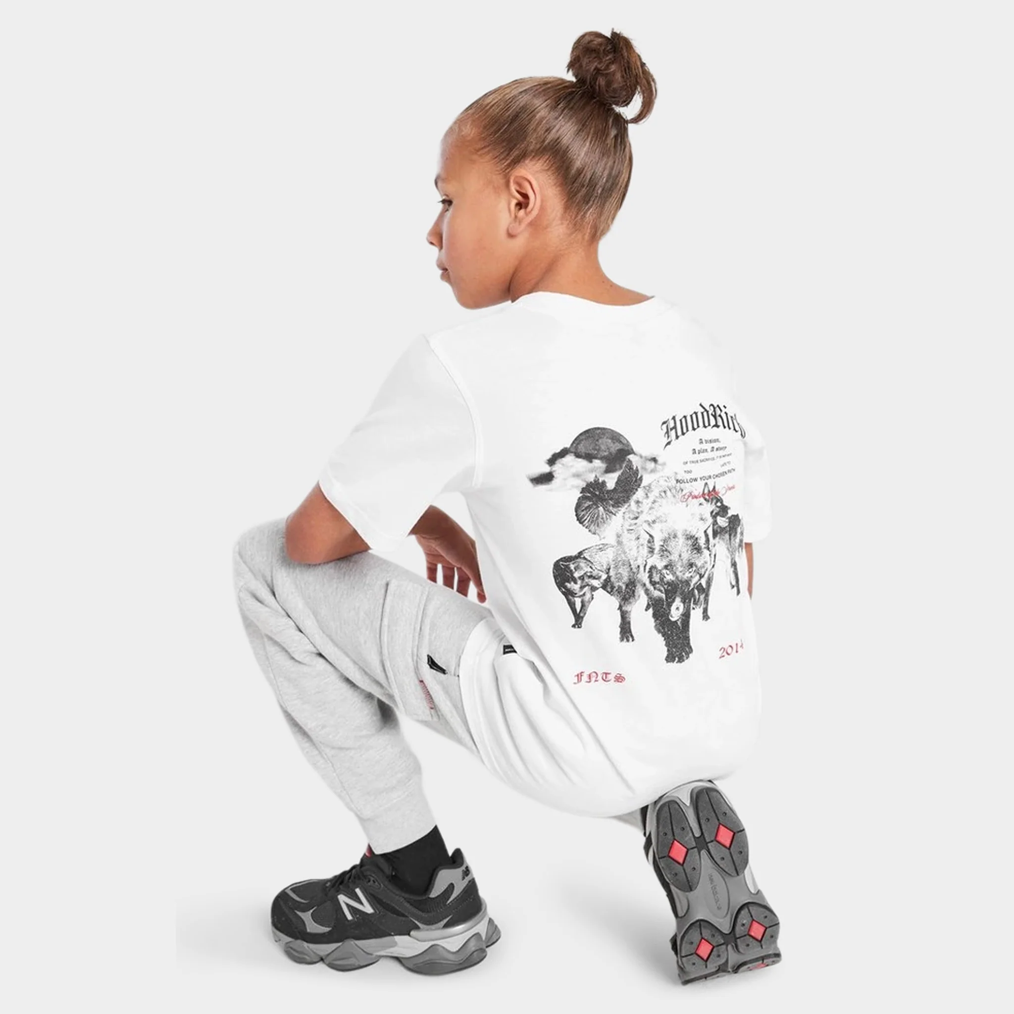 Hoodrich Juniors' Gothic T-Shirt White / Black - Lychee - Image 5