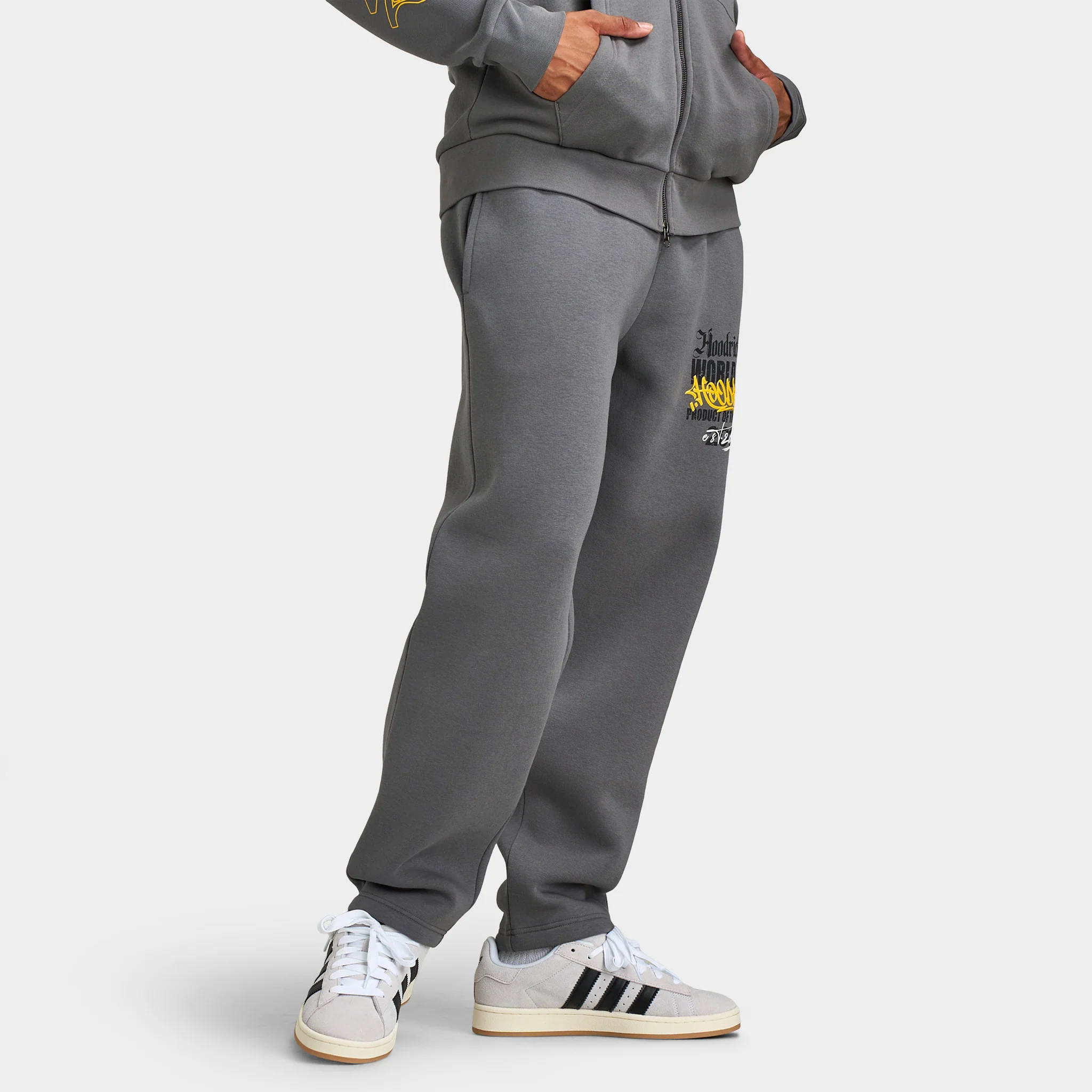Hoodrich Stamp Tour V2 - Oversized Open Hem Jogger / Grey - Image 4