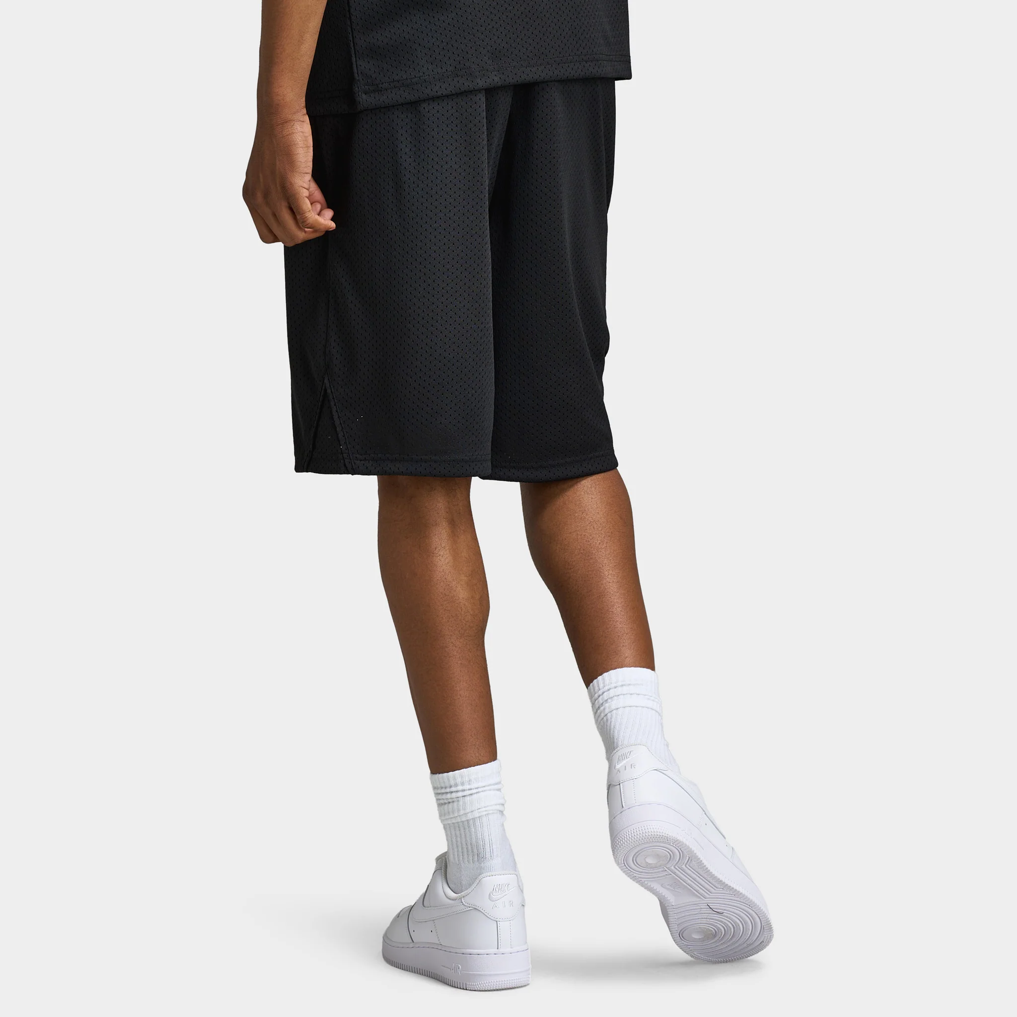 Hoodrich Varsity Oversized Mesh Shorts Black / White - Image 4