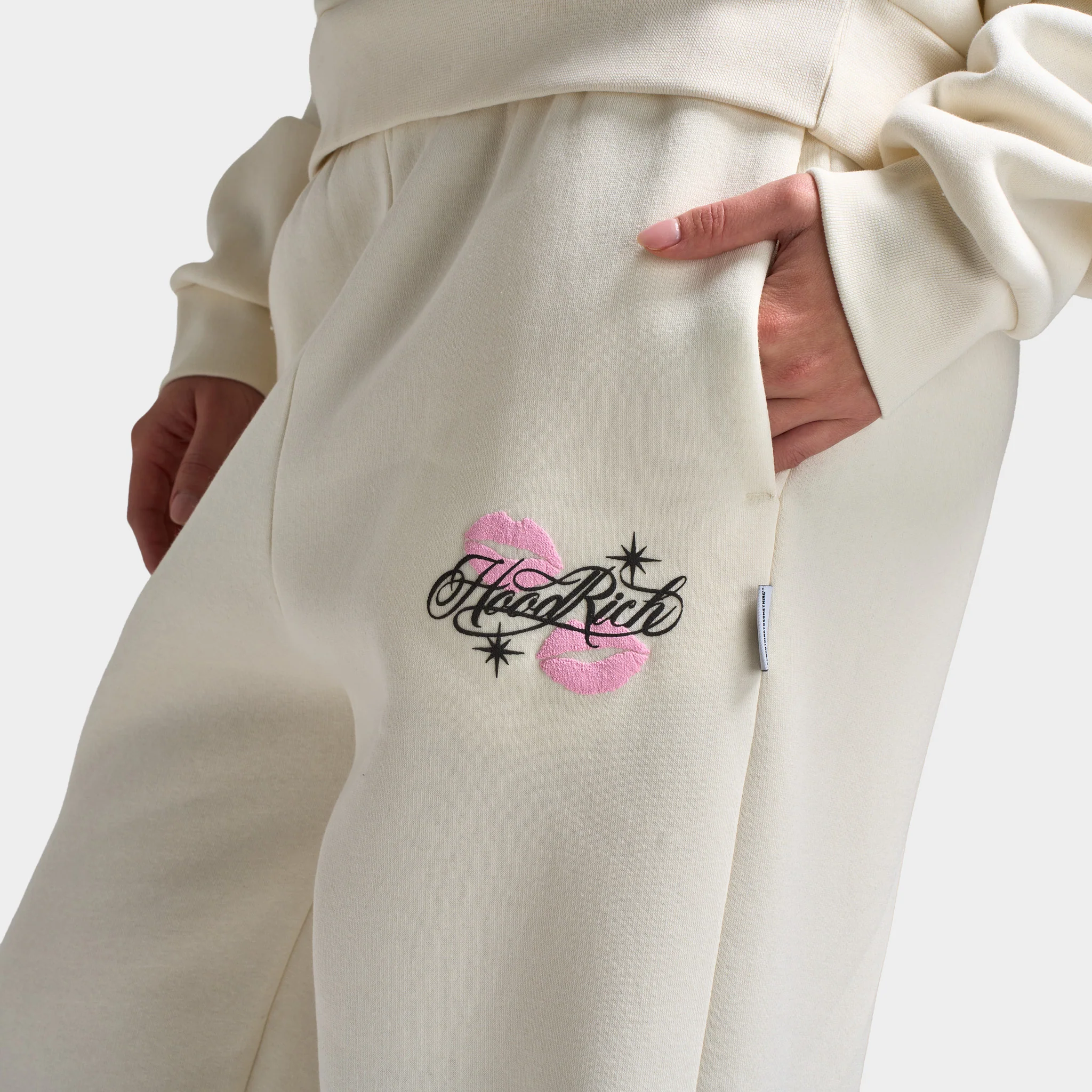 Hoodrich Women's Vision Oversized Joggers White / Pink - Image 3