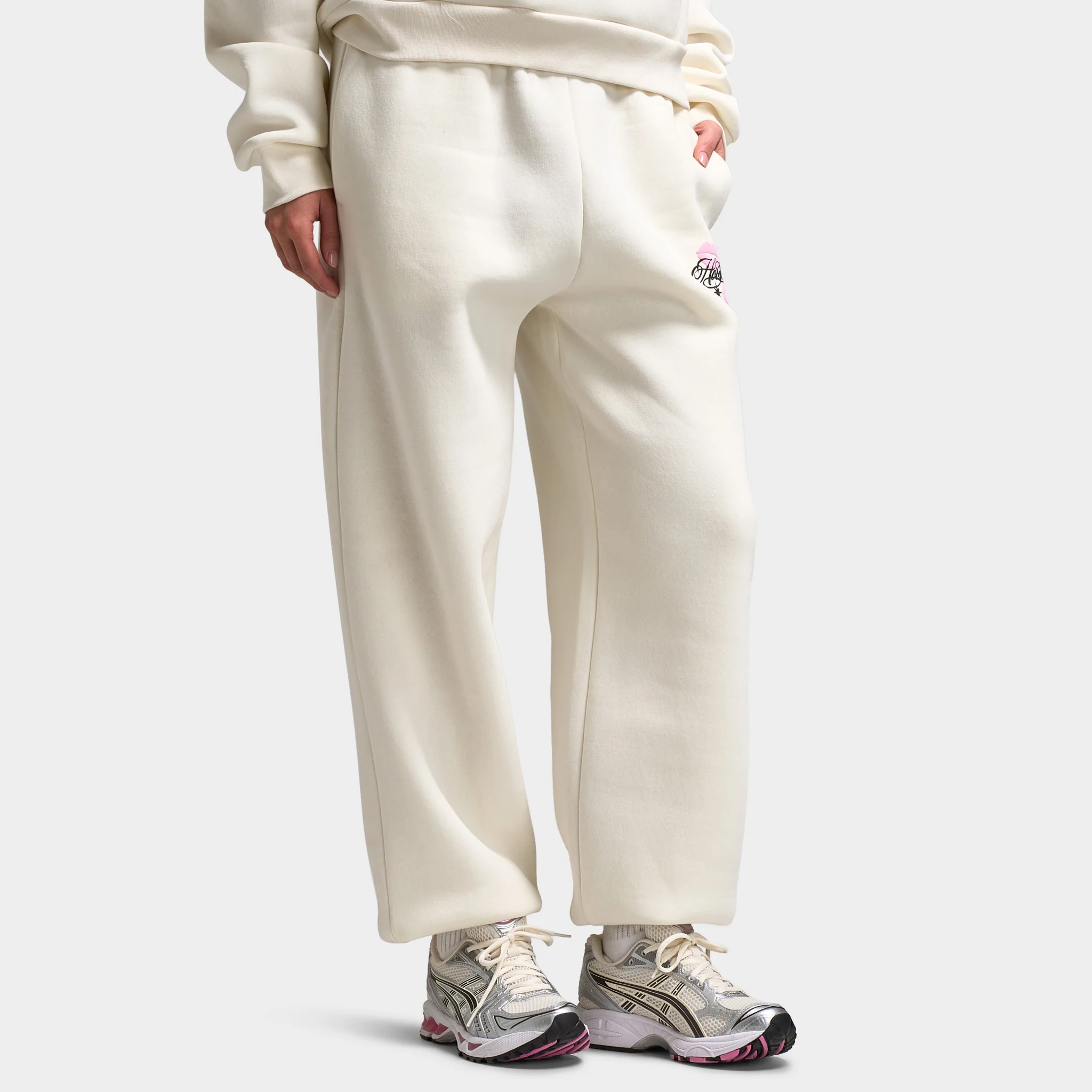 Hoodrich Women's Vision Oversized Joggers White / Pink - Image 5