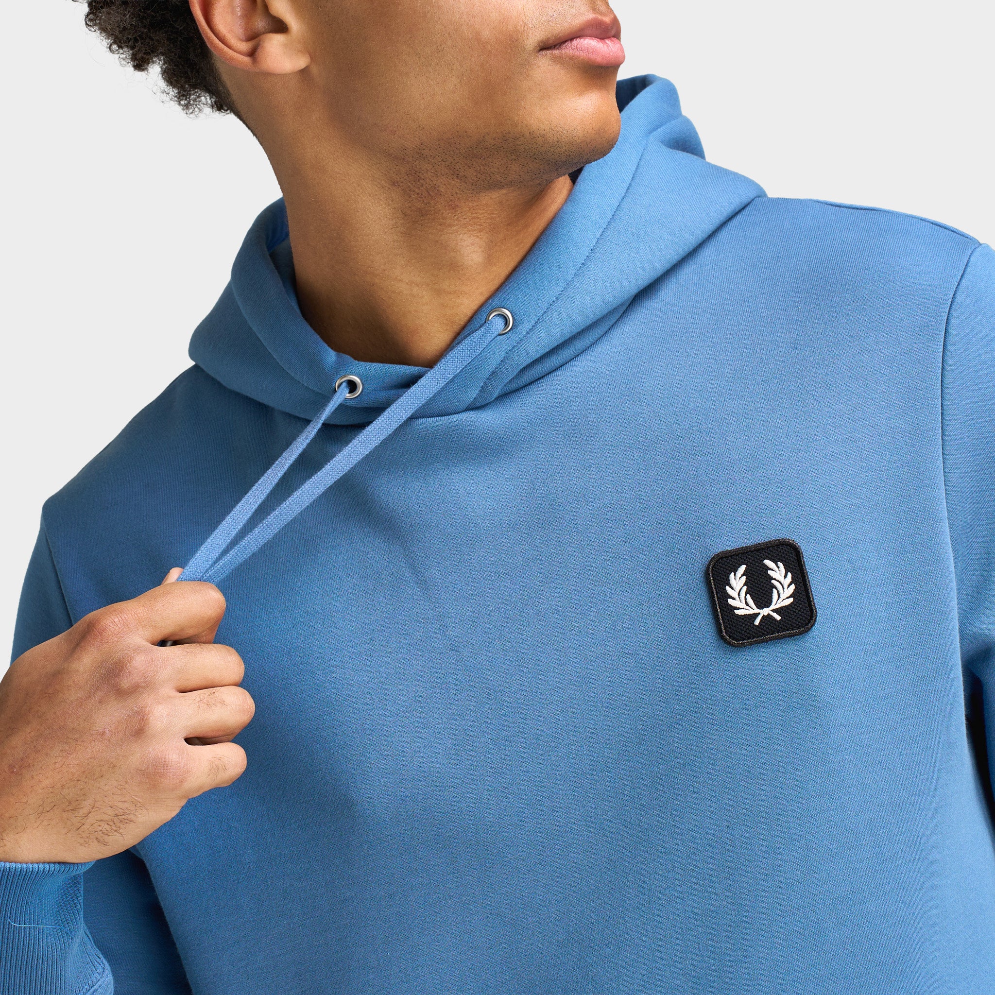 Fred Perry Badge Hoodie / Ace Blue - Image 3