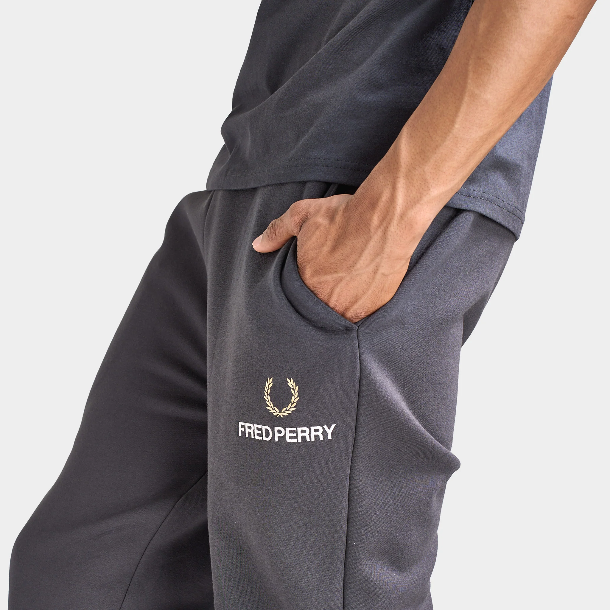 Fred Perry FLP Track Pant / Anchor Grey - Image 3