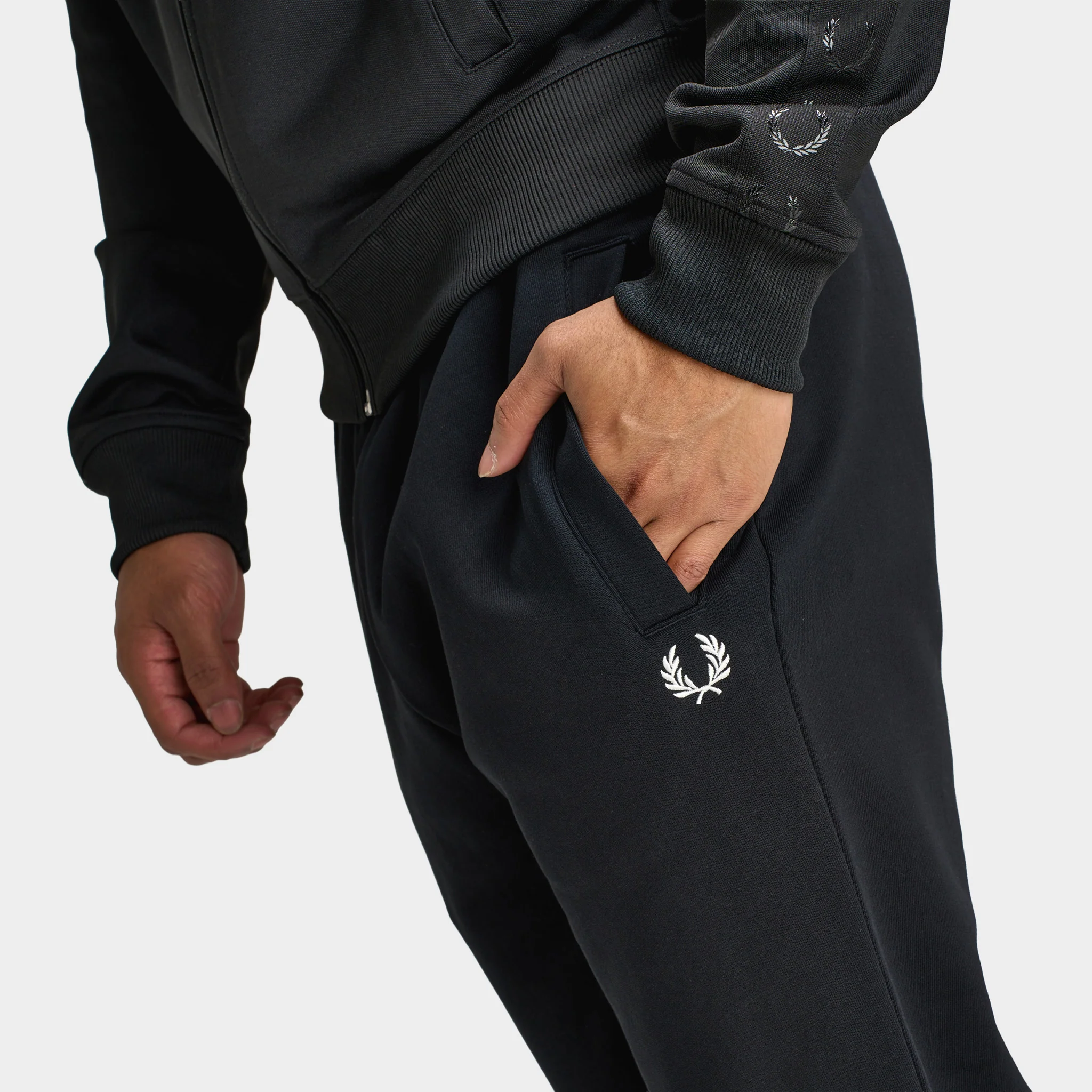 Fred Perry Loopback Sweatpant / Black - Image 3