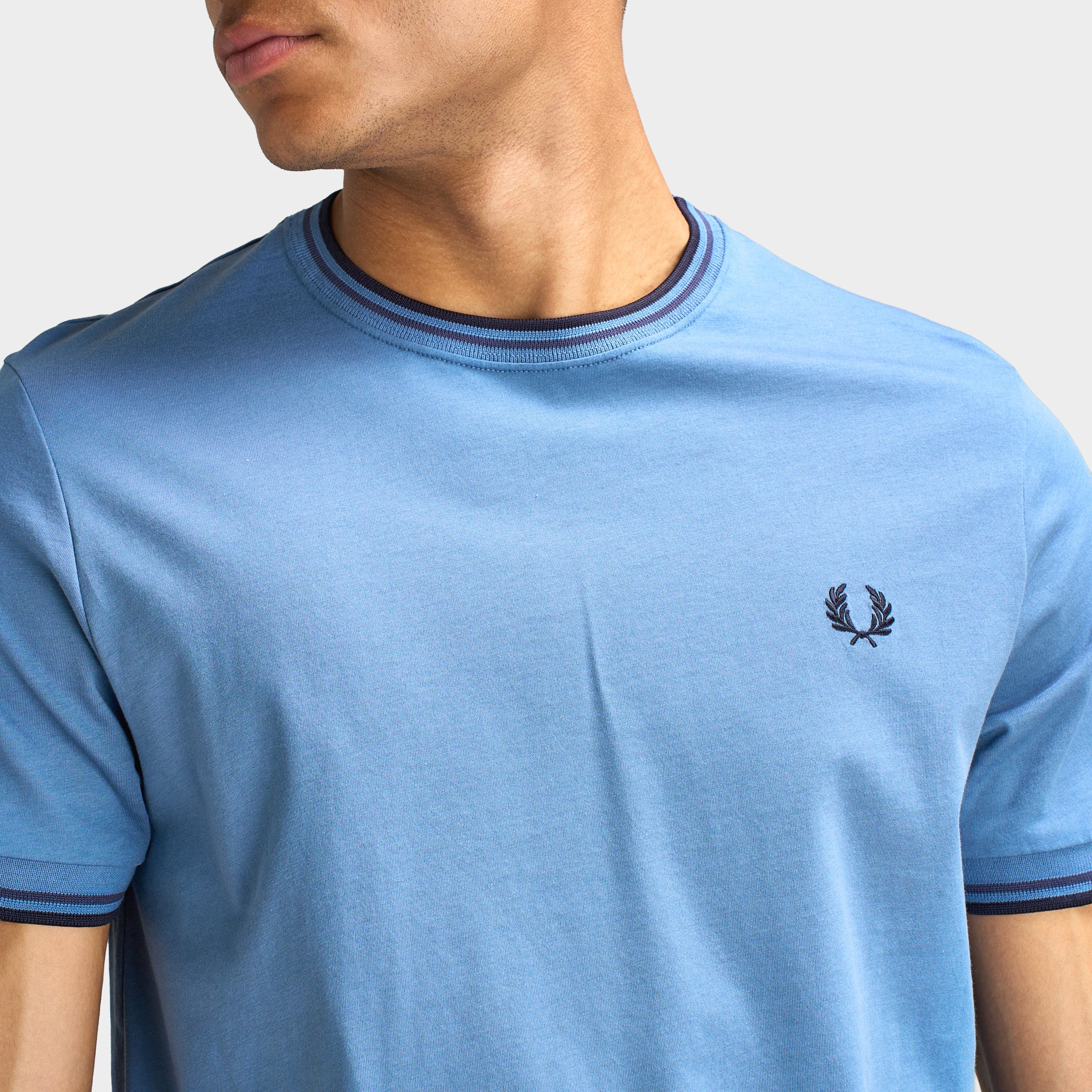 Fred Perry Twin Tipped T-Shirt Ace Blue / Navy / Tennis Blue - Image 3