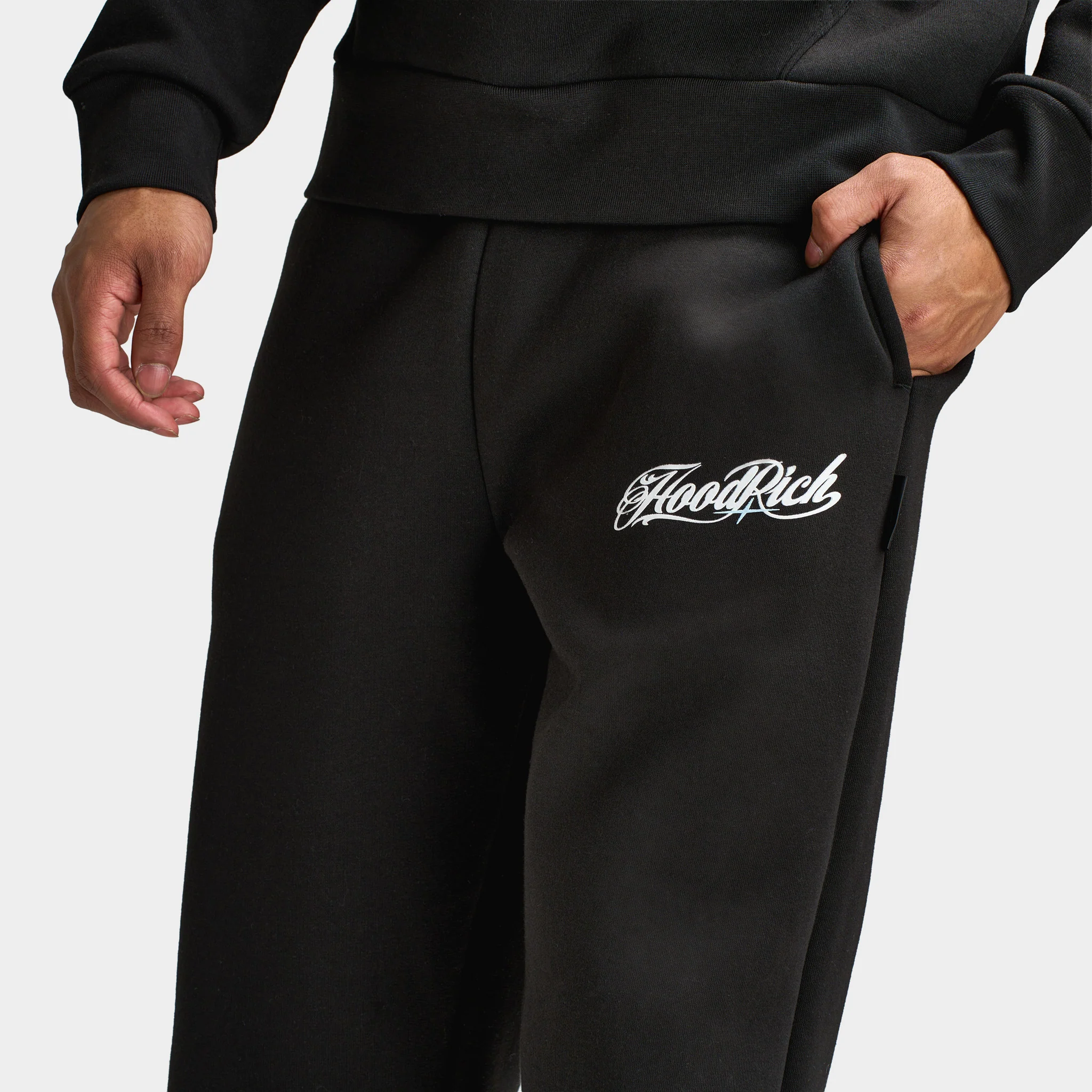 Hoodrich Relic Oversized Elasticated Cuff Joggers / Black - Image 3