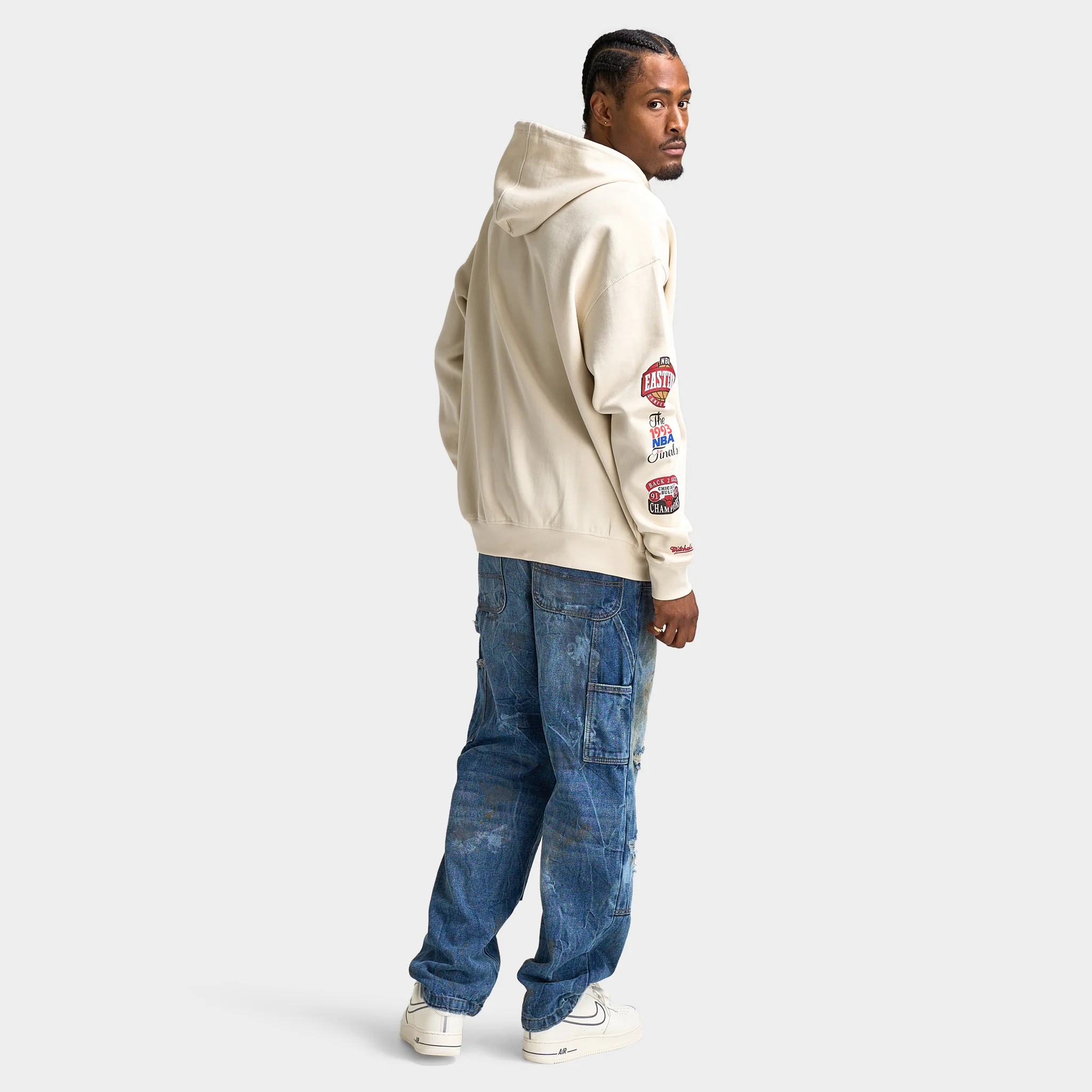 Mitchell & Ness Chicago Bulls Hoodie / Vintage White - Image 5