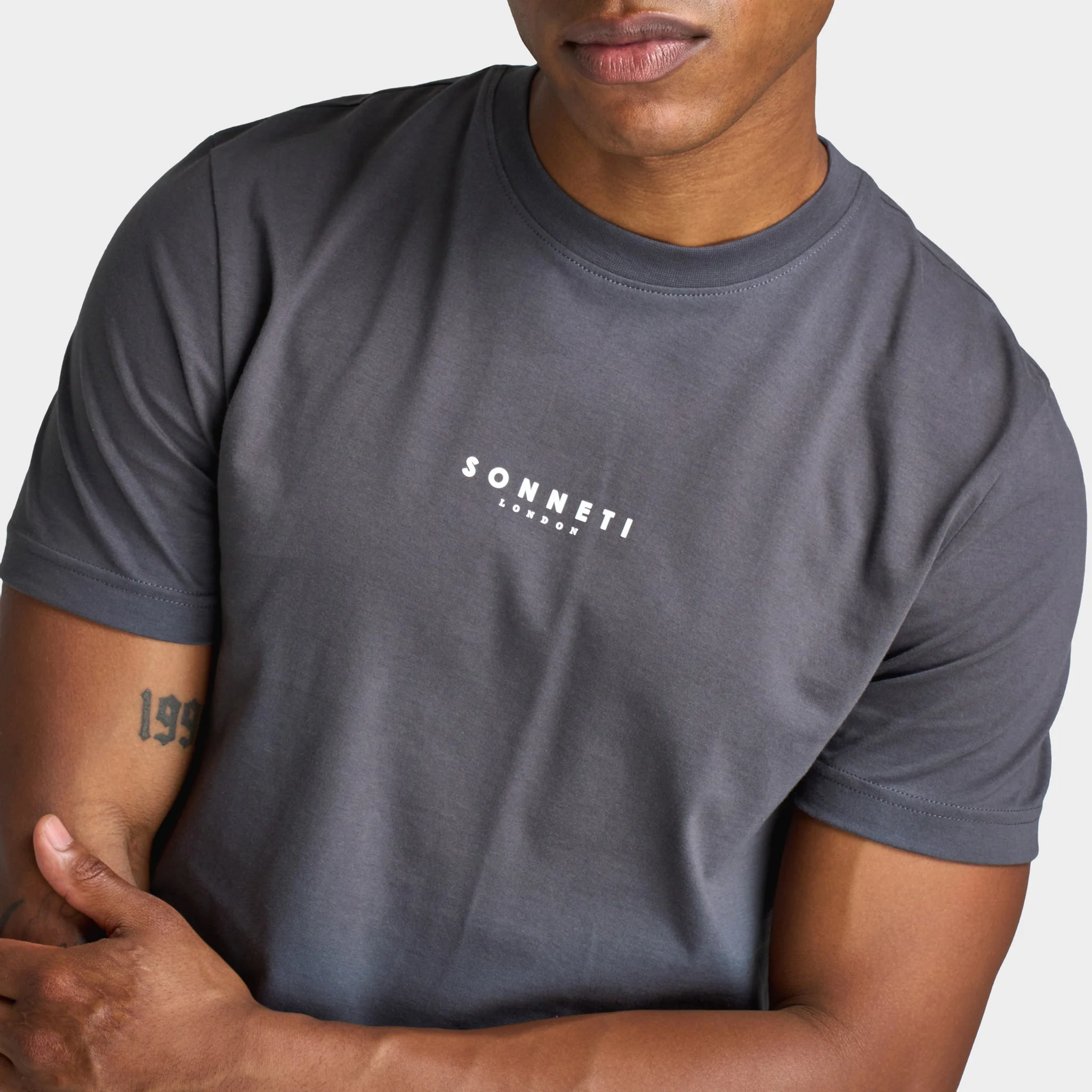 Sonneti London Tee / Asphalt - Image 4