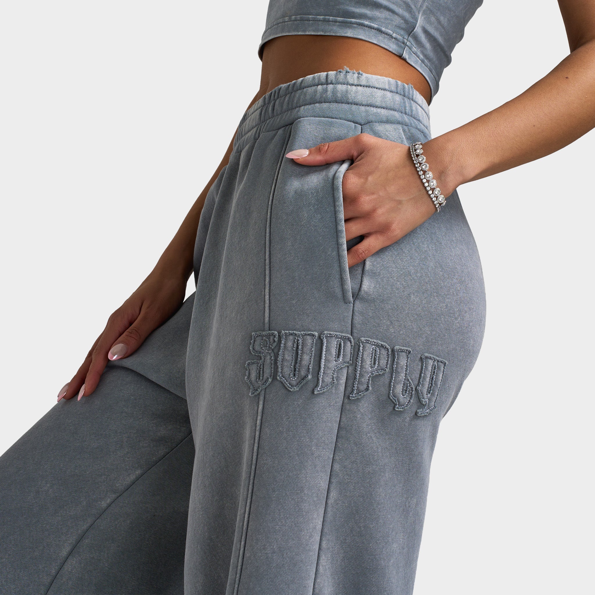 Supply & Demand Women's Raw Wide Leg Joggers / Grey Shingles - Image 5