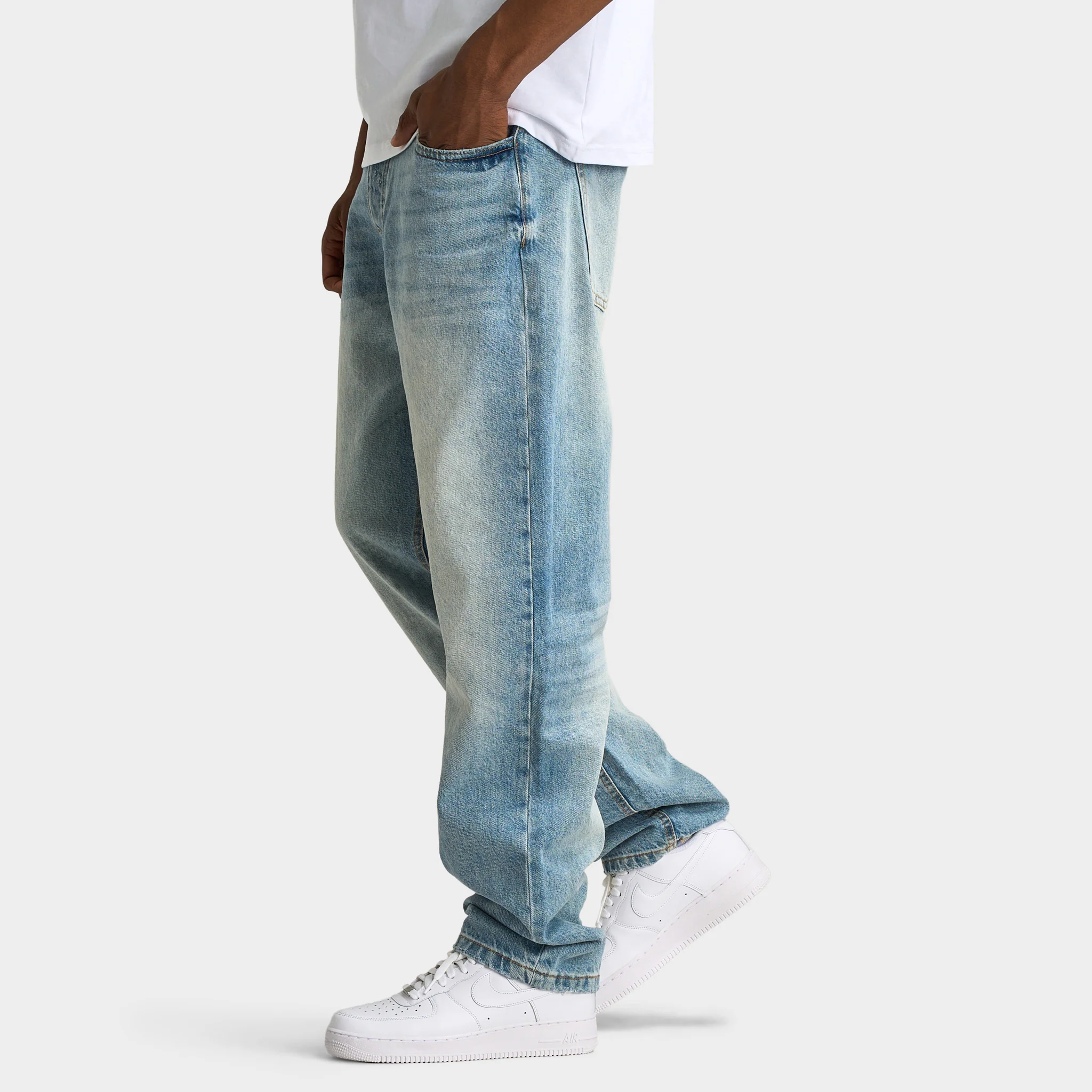 JD Unlike Humans Cason Jeans / Mid Wash - Image 4