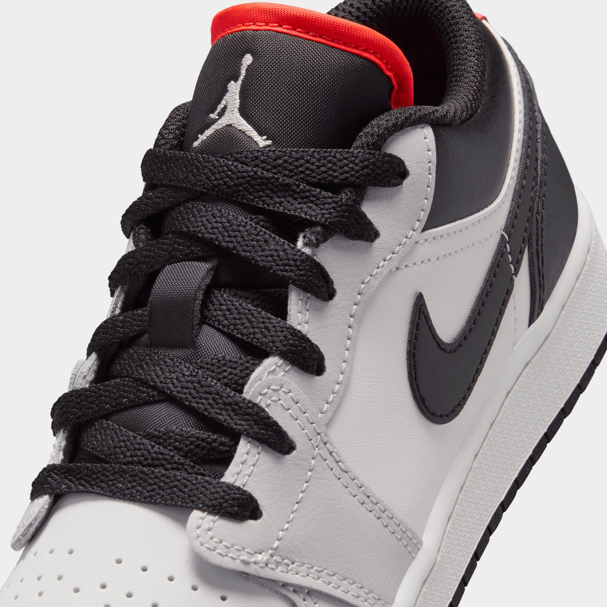 Jordan 1 Low GS Black / Black - Summit White - Image 3