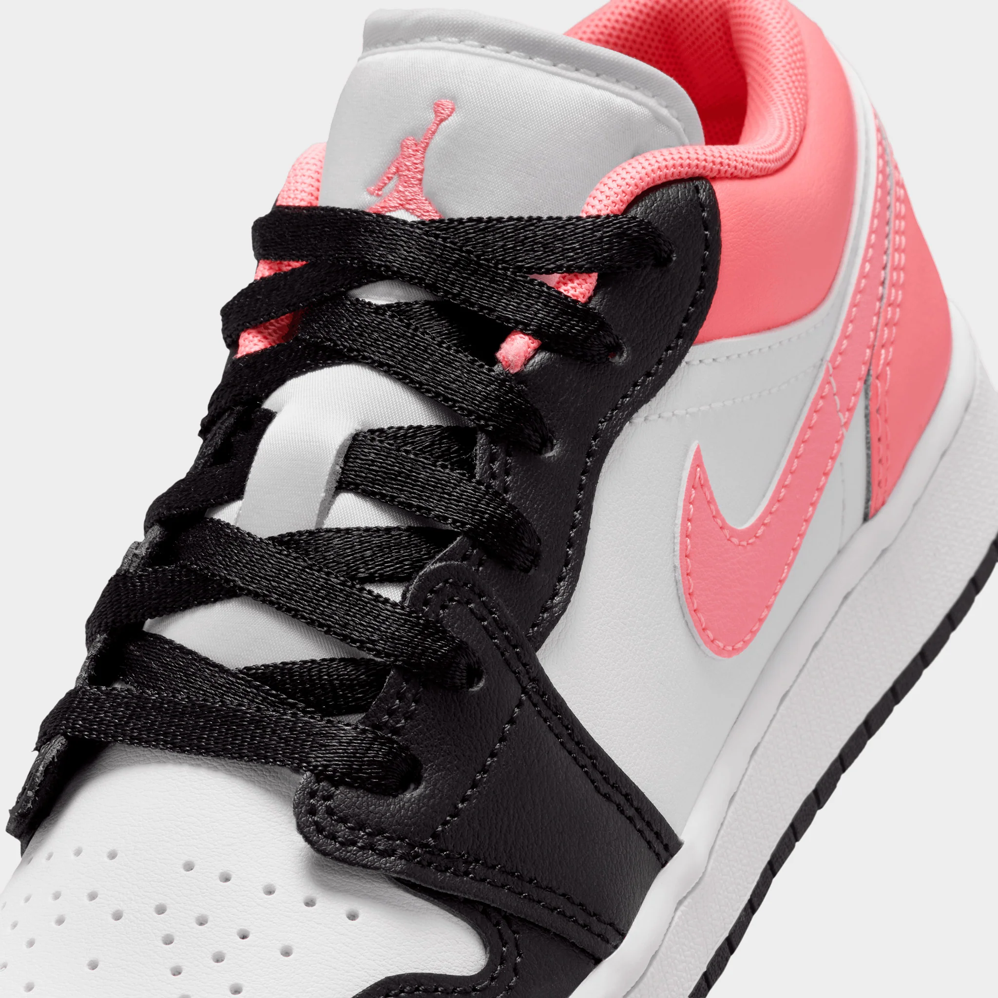 Jordan 1 Low GS Black / Pink Gaze - White - Image 3