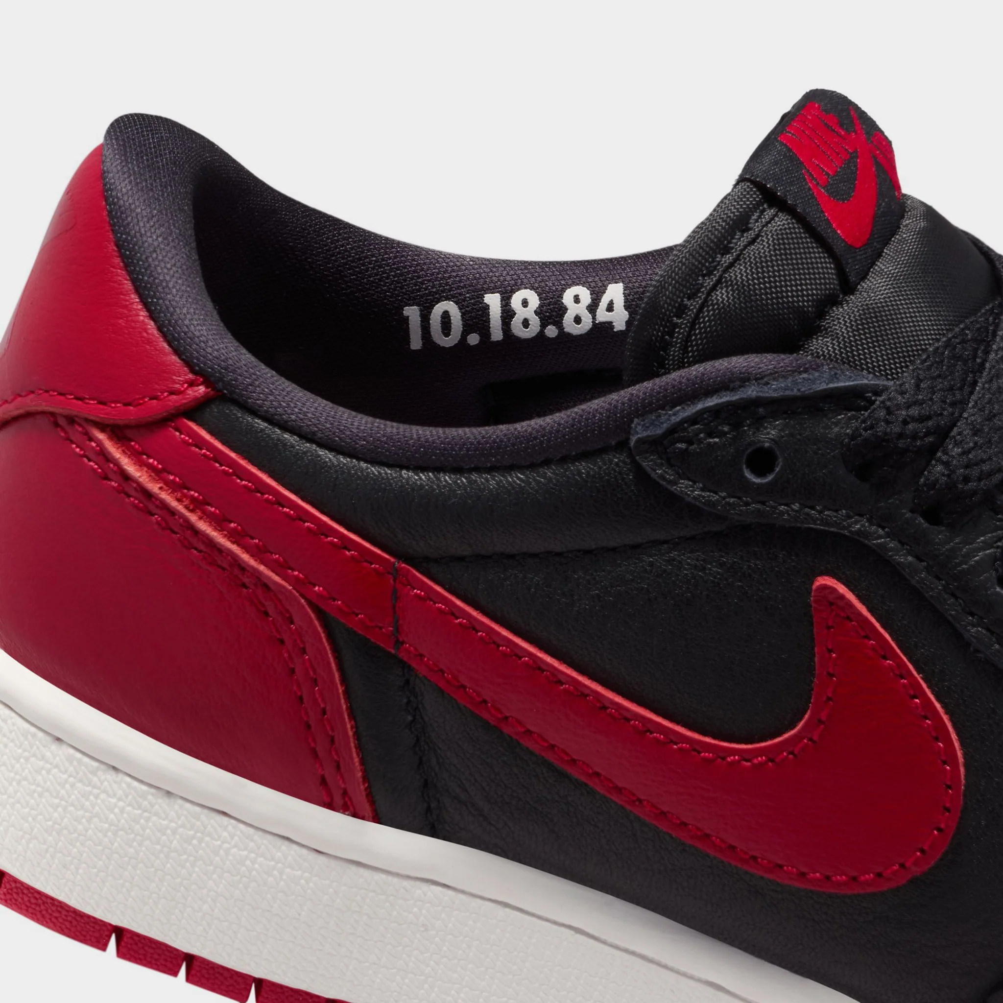 Jordan 1 Low OG Retro GS Black / Black - Varsity Red - Image 5