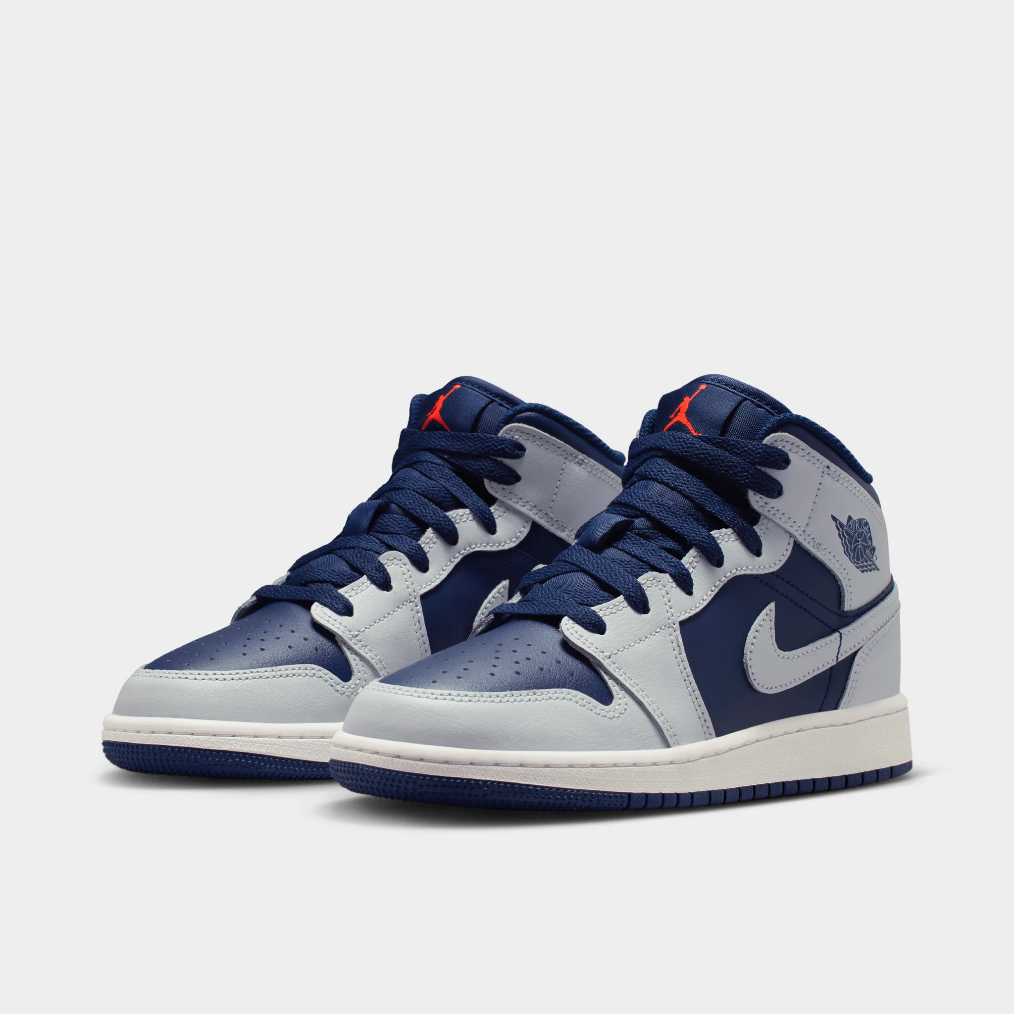 Jordan 1 Mid GS Blue Void / Pure Platinum - Summit White - Image 2