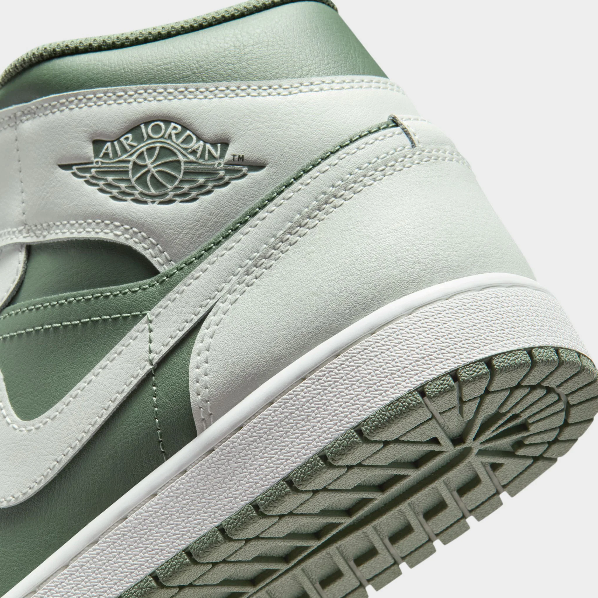 Jordan 1 Mid Summit White / Vintage Lichen - Image 4